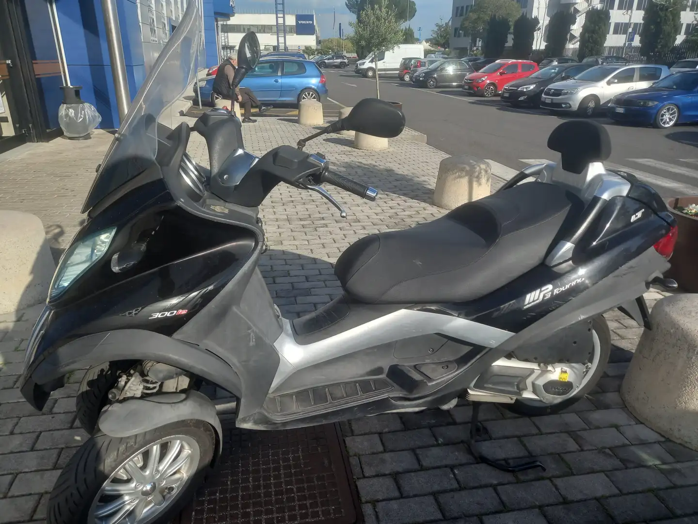 Piaggio MP3 300 Touring i.e. Negru - 2