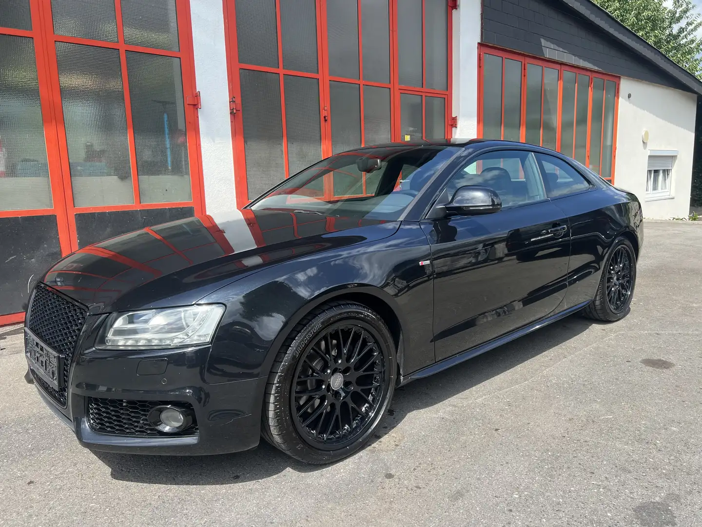 Audi A5 A5 Coupé 1,8 T FSI Sline Schwarz - 1