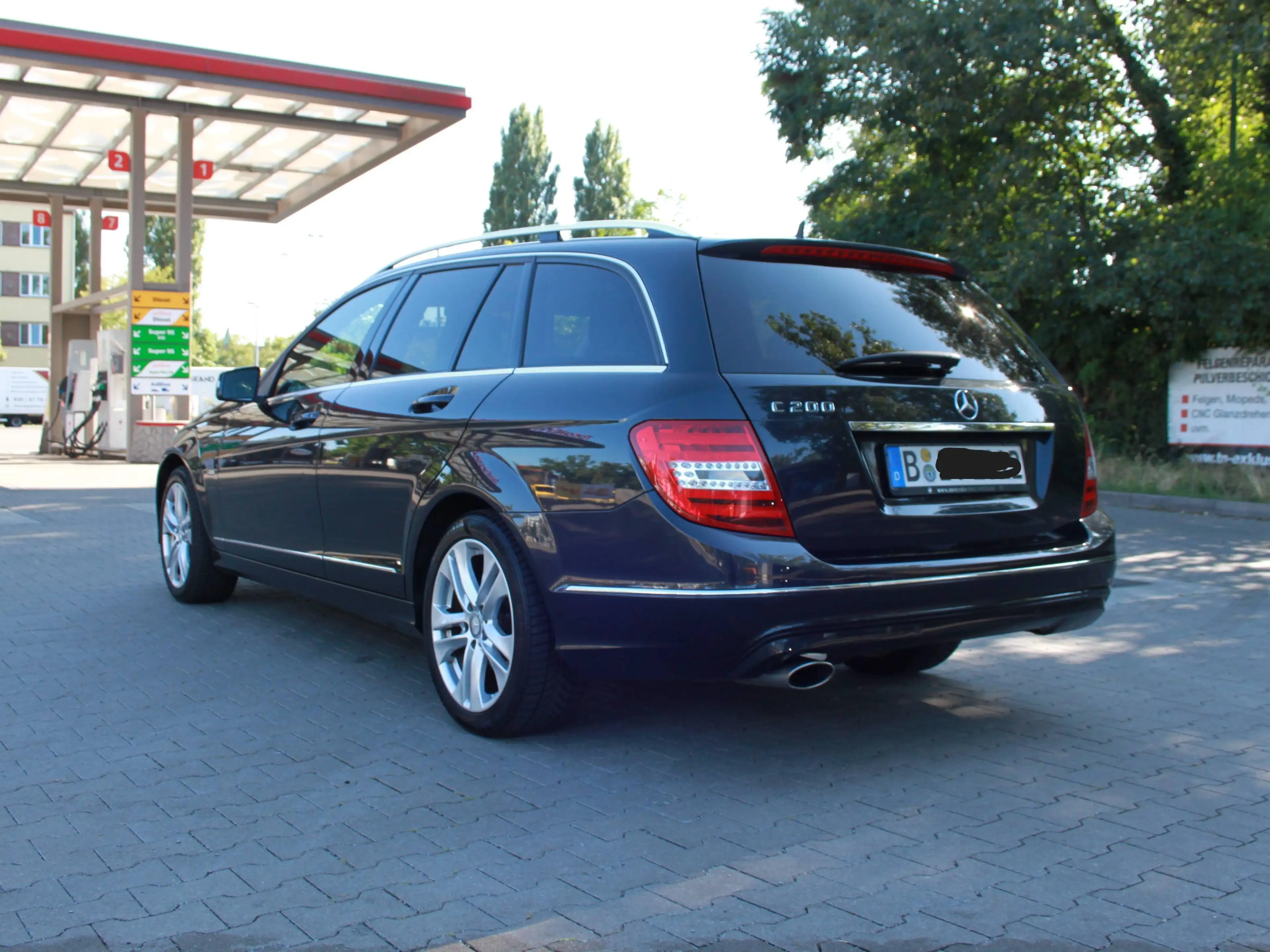 Mercedes-Benz C 200 C-Klasse T-Modell T (BlueEFFICIENCY) 7G-TRONIC Avantgarde — photo 4