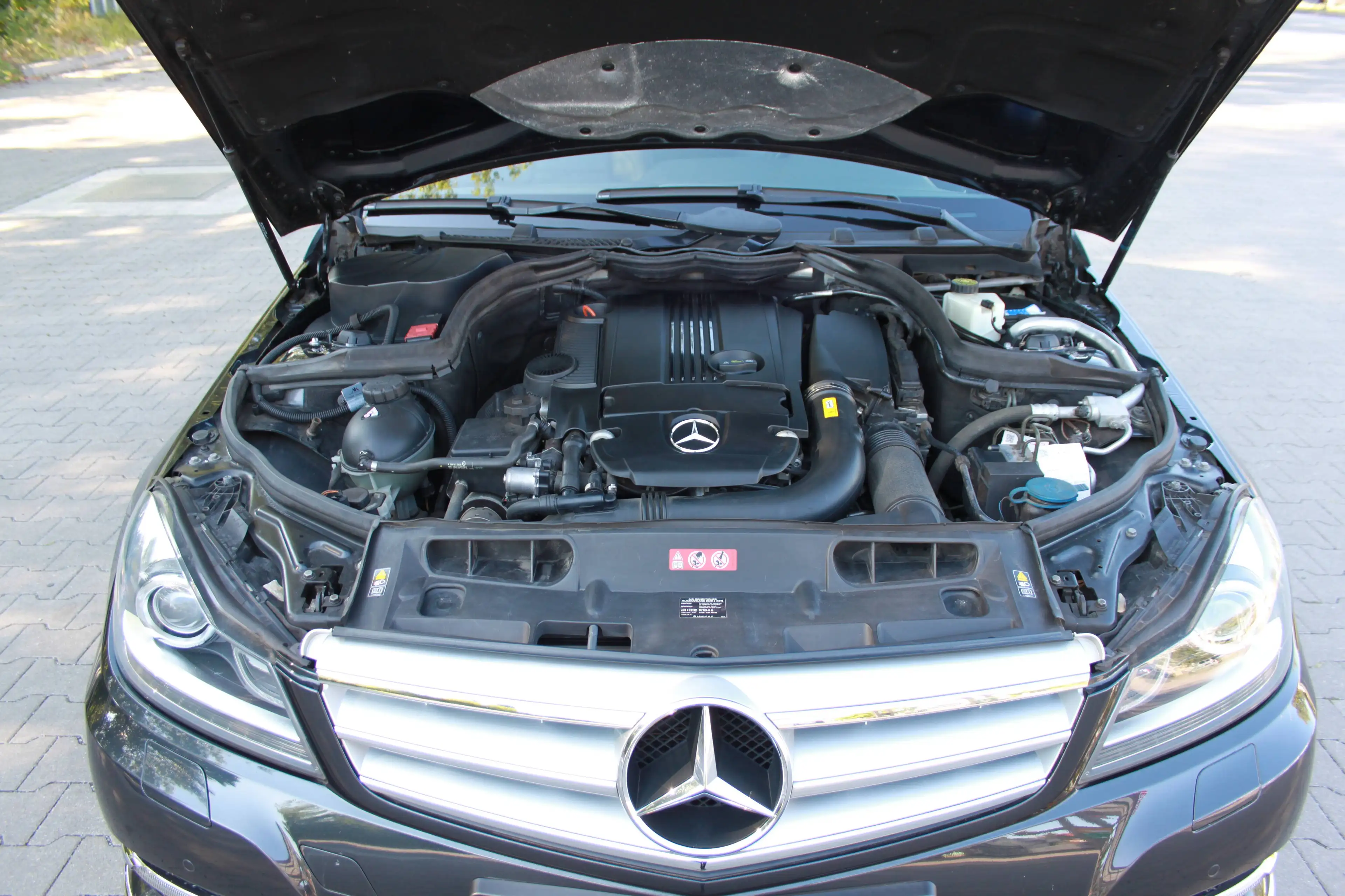 Mercedes-Benz C 200 C-Klasse T-Modell T (BlueEFFICIENCY) 7G-TRONIC Avantgarde — photo 14
