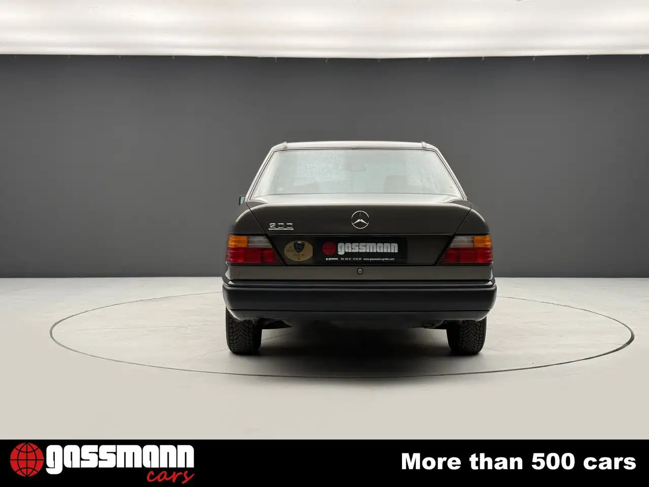 Mercedes-Benz 200 Limousine W124, foto 7