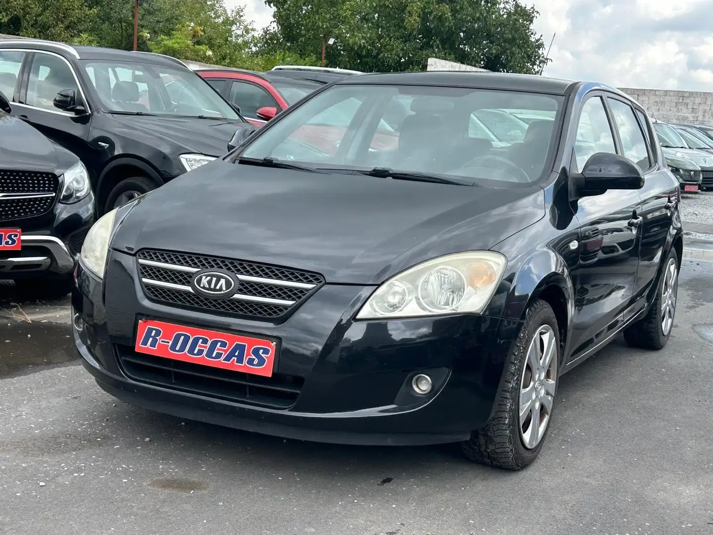 Kia Ceed / cee'd Cee'D 1.6 Turbo CRDi CLIMATISATION AUTO Gris - 1