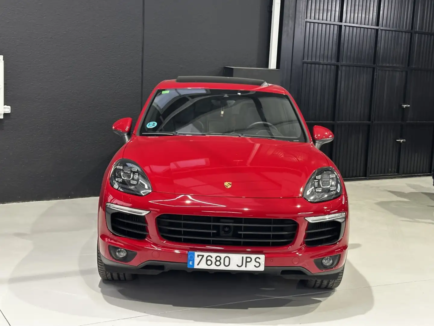 Porsche Cayenne S Diesel Aut. Rojo - 2