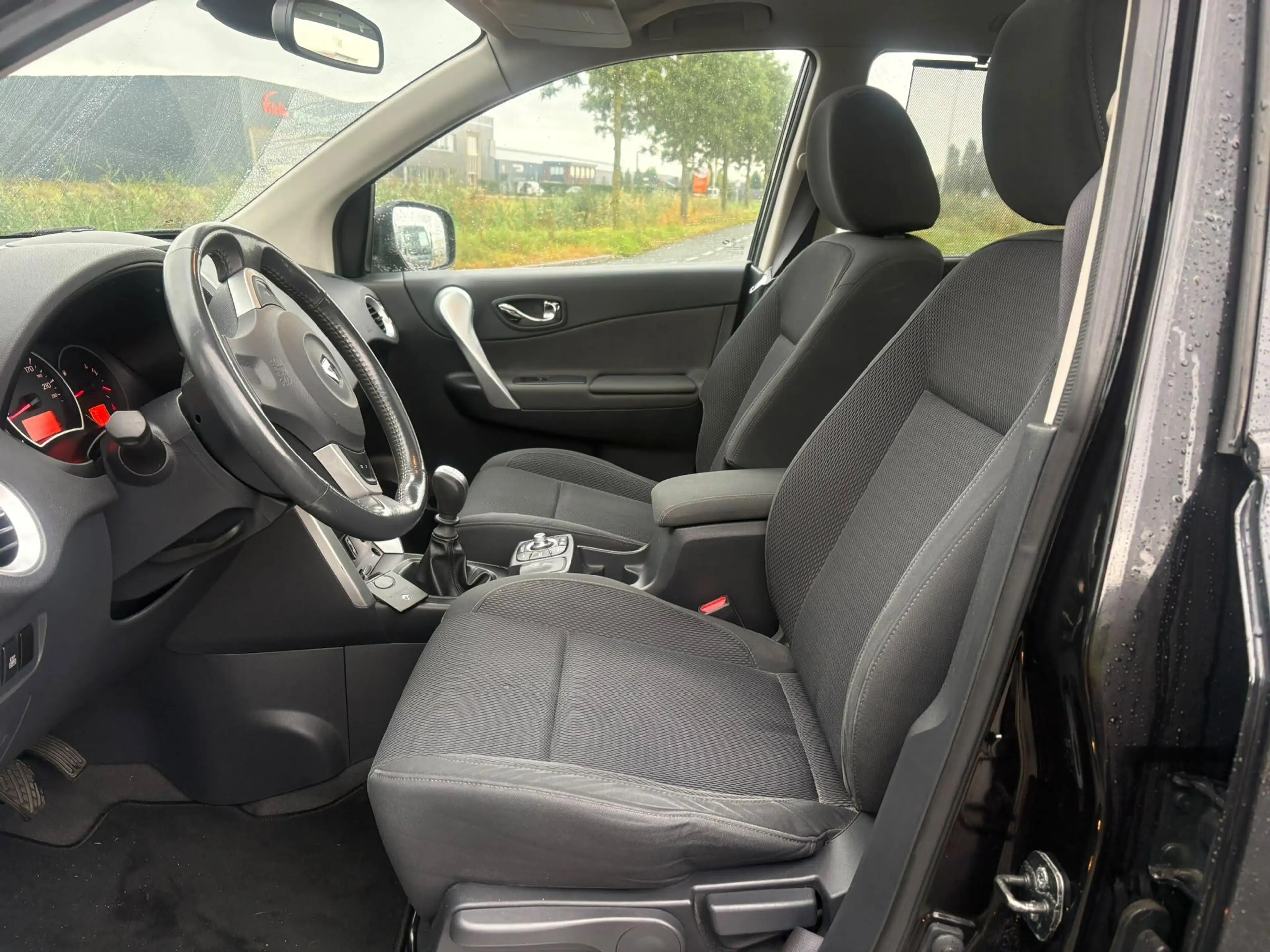 Renault Koleos 2.5 Dynamique Luxe Clima, cruise, pano, pdc, navi, — photo 8
