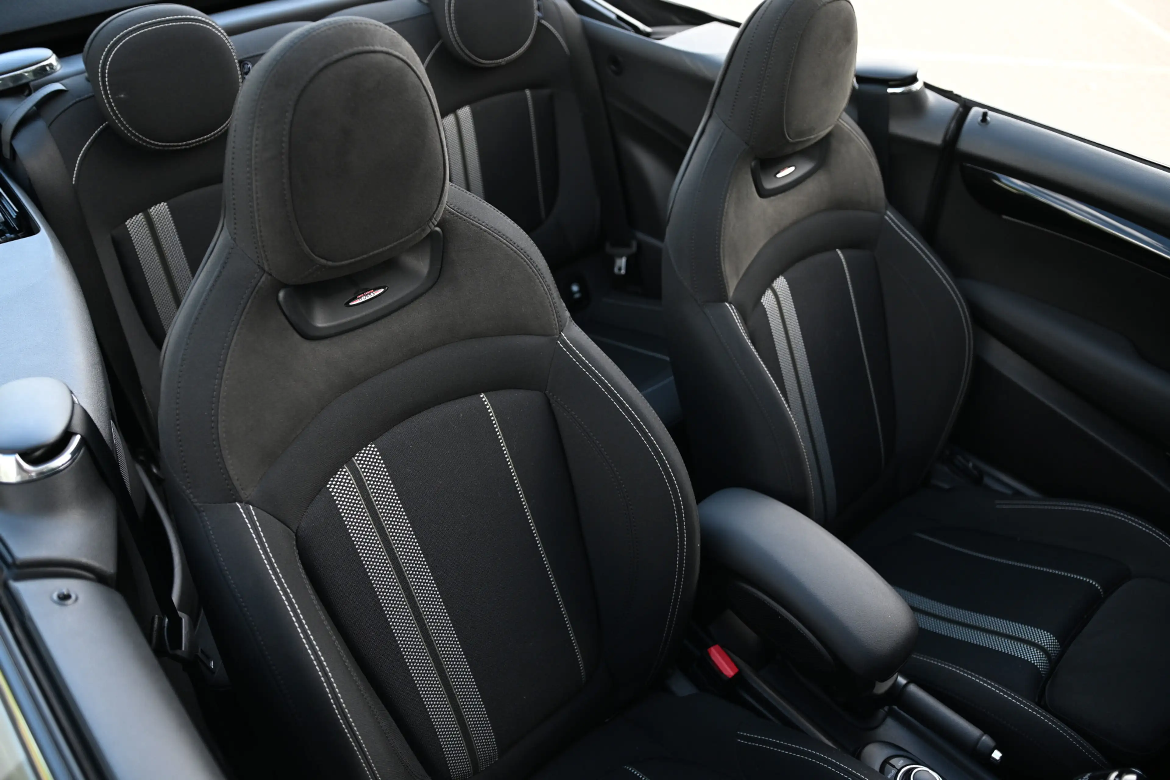 MINI John Cooper Works Cabrio S Cooper Automaat / Comfort Access / Achteruitrijc — photo 3