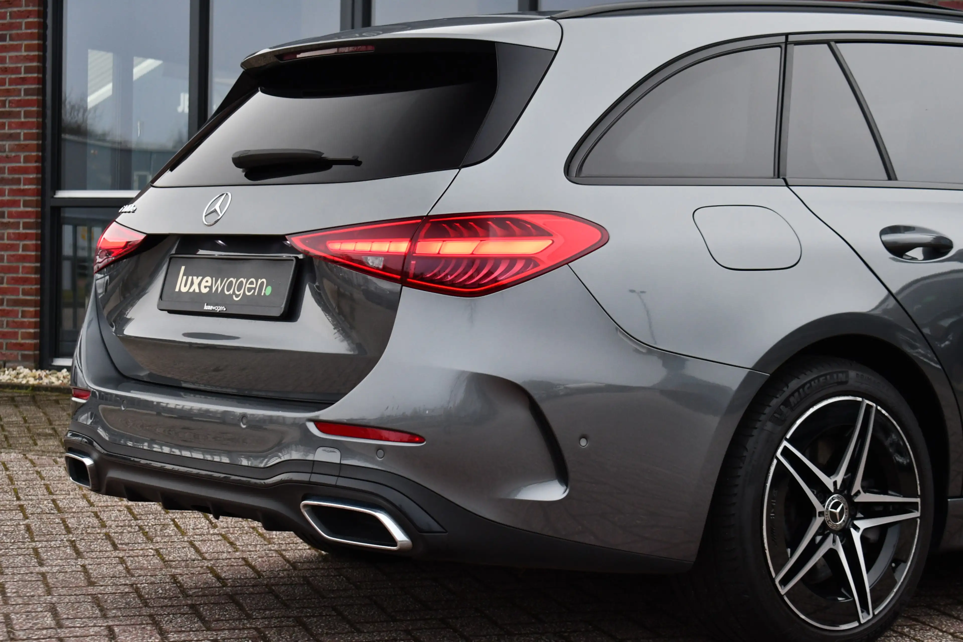 Mercedes-Benz C 300 Estate e AMG Line Pano Distr HUD 360 Stoel-vent Ni — photo 22