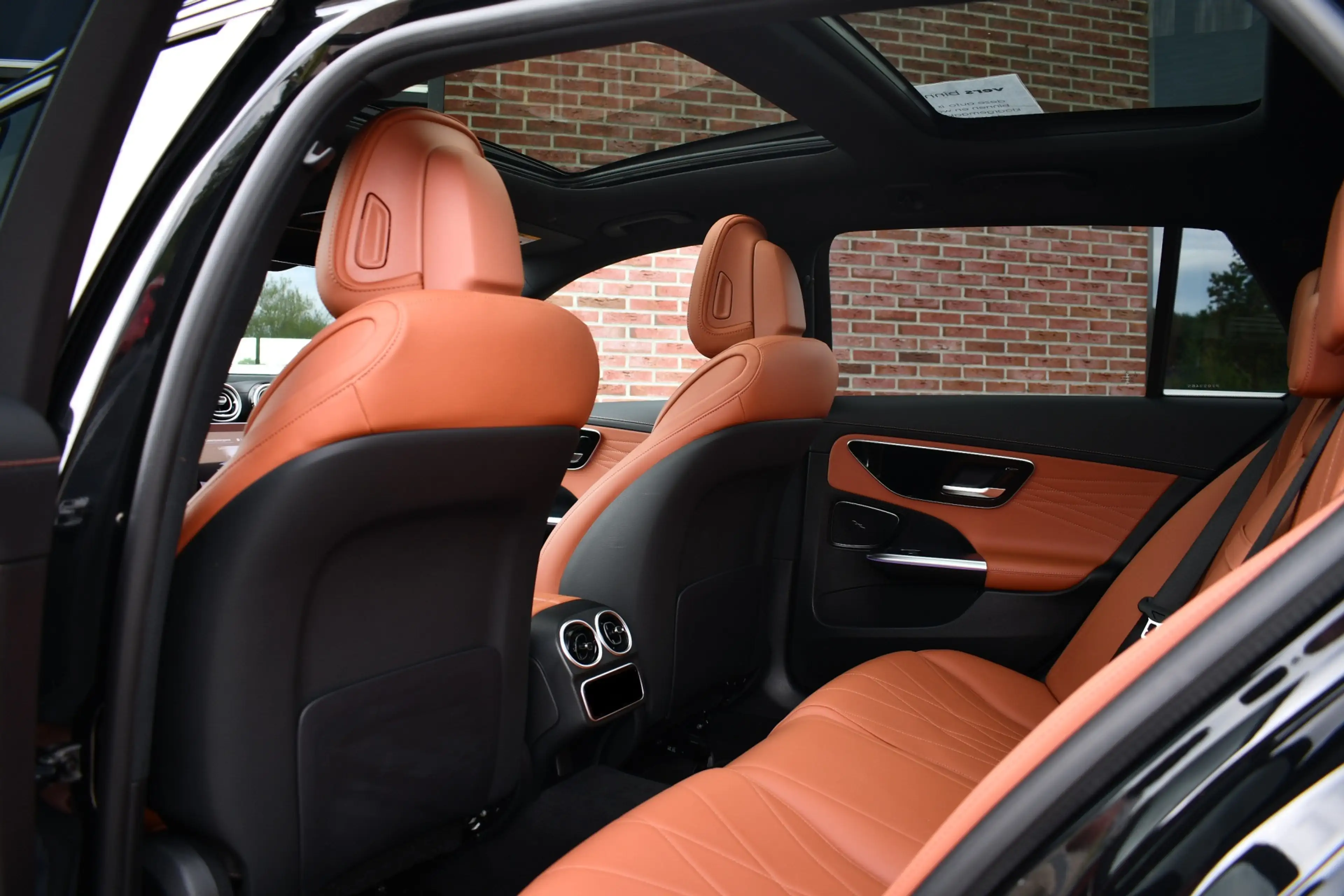 Mercedes-Benz C 300 Estate e AMG Line Pano Distr HUD 360 Stoel-vent Ni — photo 10