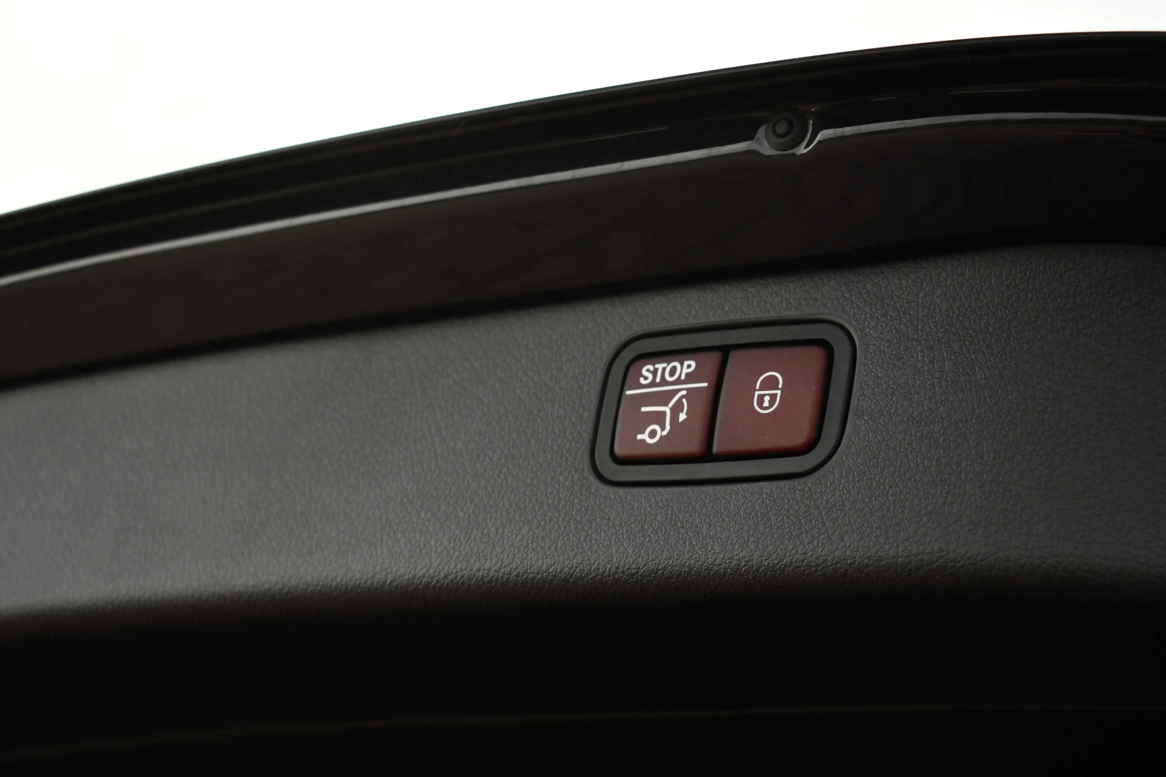 Mercedes-Benz C 300 Estate e AMG Line Pano Distr HUD 360 Stoel-vent Ni — photo 25