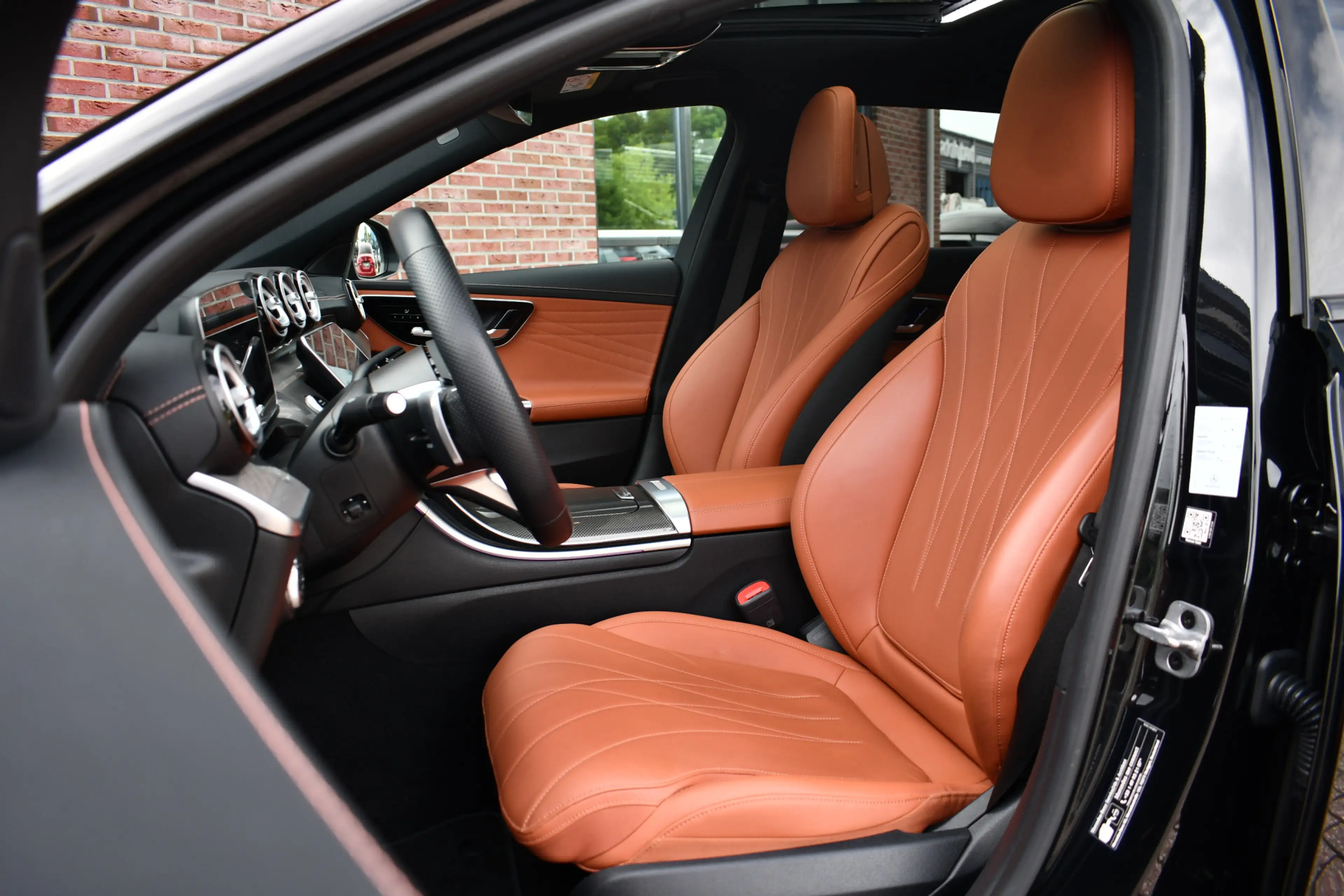 Mercedes-Benz C 300 Estate e AMG Line Pano Distr HUD 360 Stoel-vent Ni — photo 4