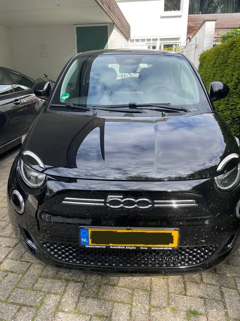 Fiat 500e 42 kWh ICON Zwart - 2