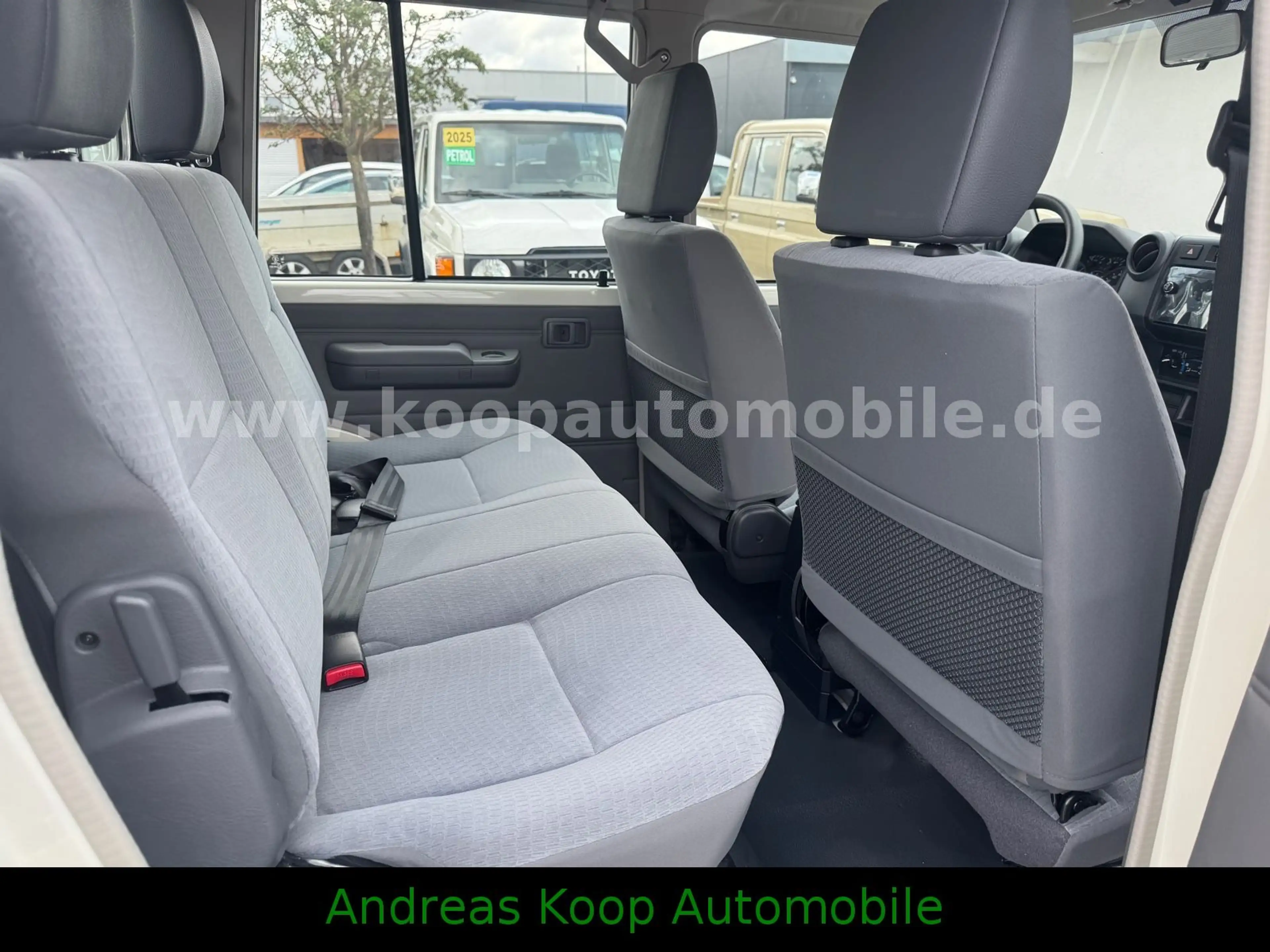 Toyota Land Cruiser VDJ 79 DC LX Diflock 4,5d V8 SOFORT — photo 8