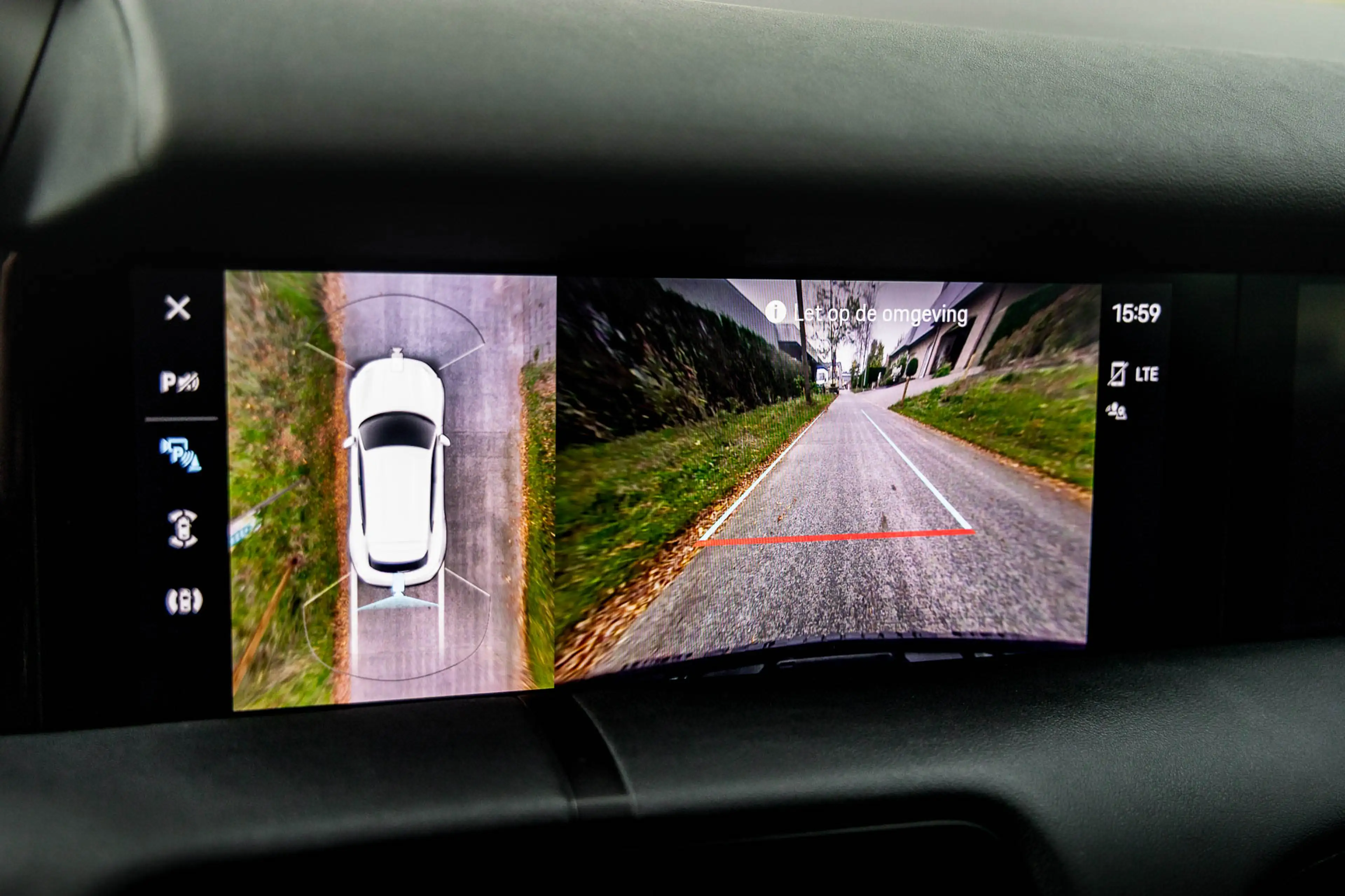 Porsche Taycan Sport Turismo 4S * Perf Batt * Pano * ACC * 360 * Pass Screen * SportChrono — photo 12