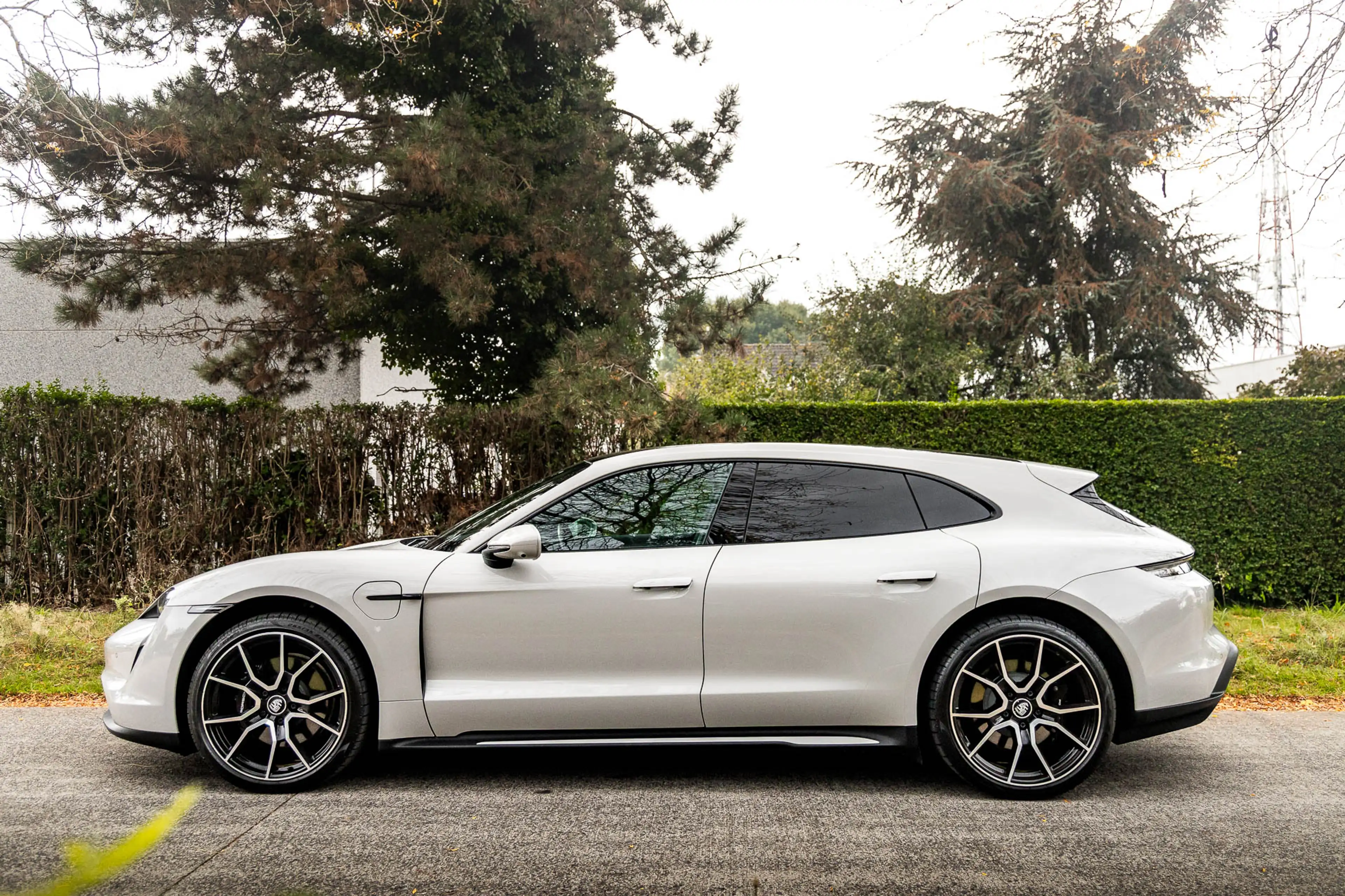 Porsche Taycan Sport Turismo 4S * Perf Batt * Pano * ACC * 360 * Pass Screen * SportChrono — photo 10