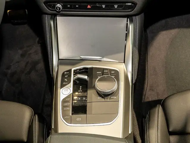 BMW 2 Series view 8