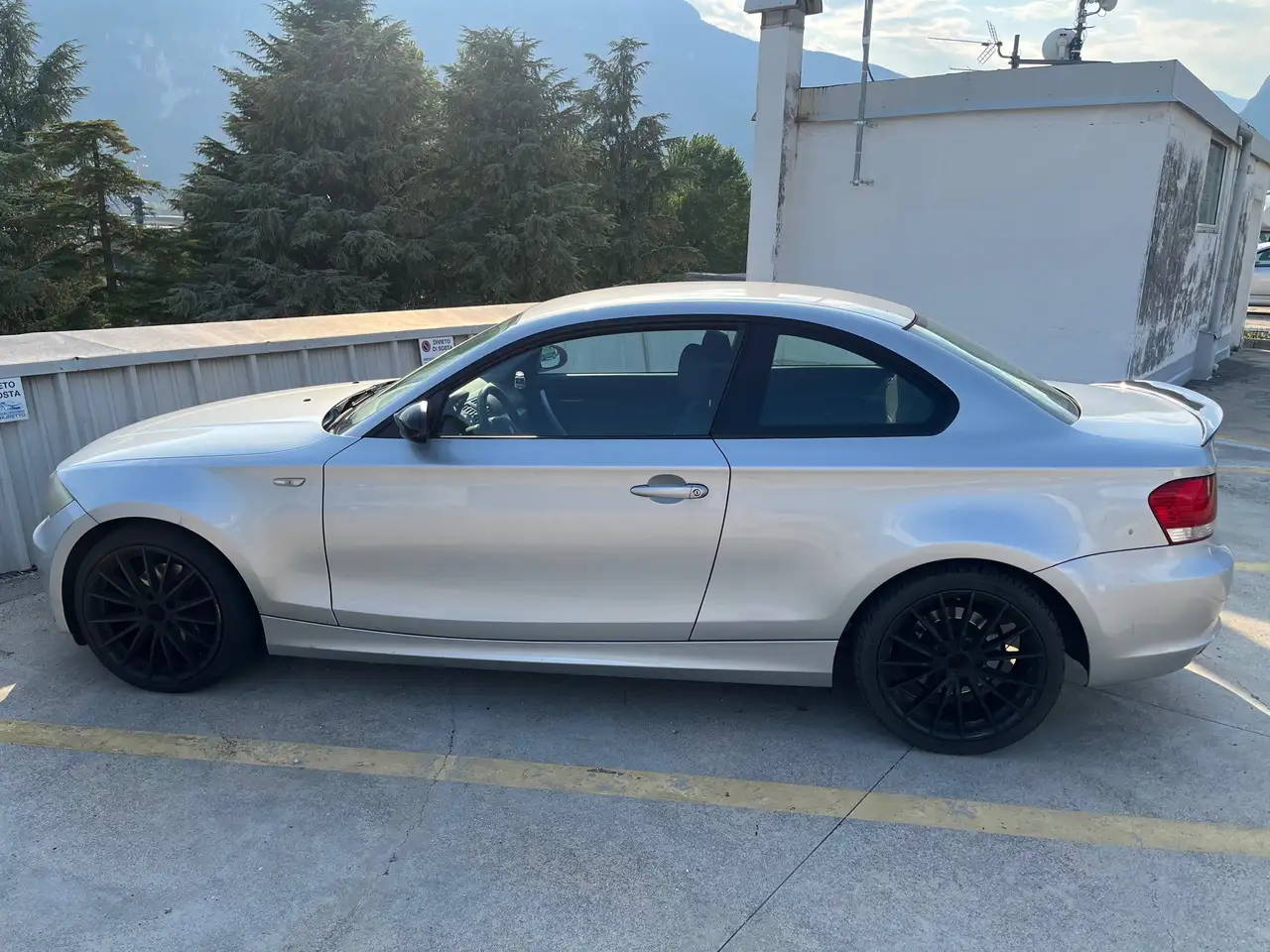 BMW 120