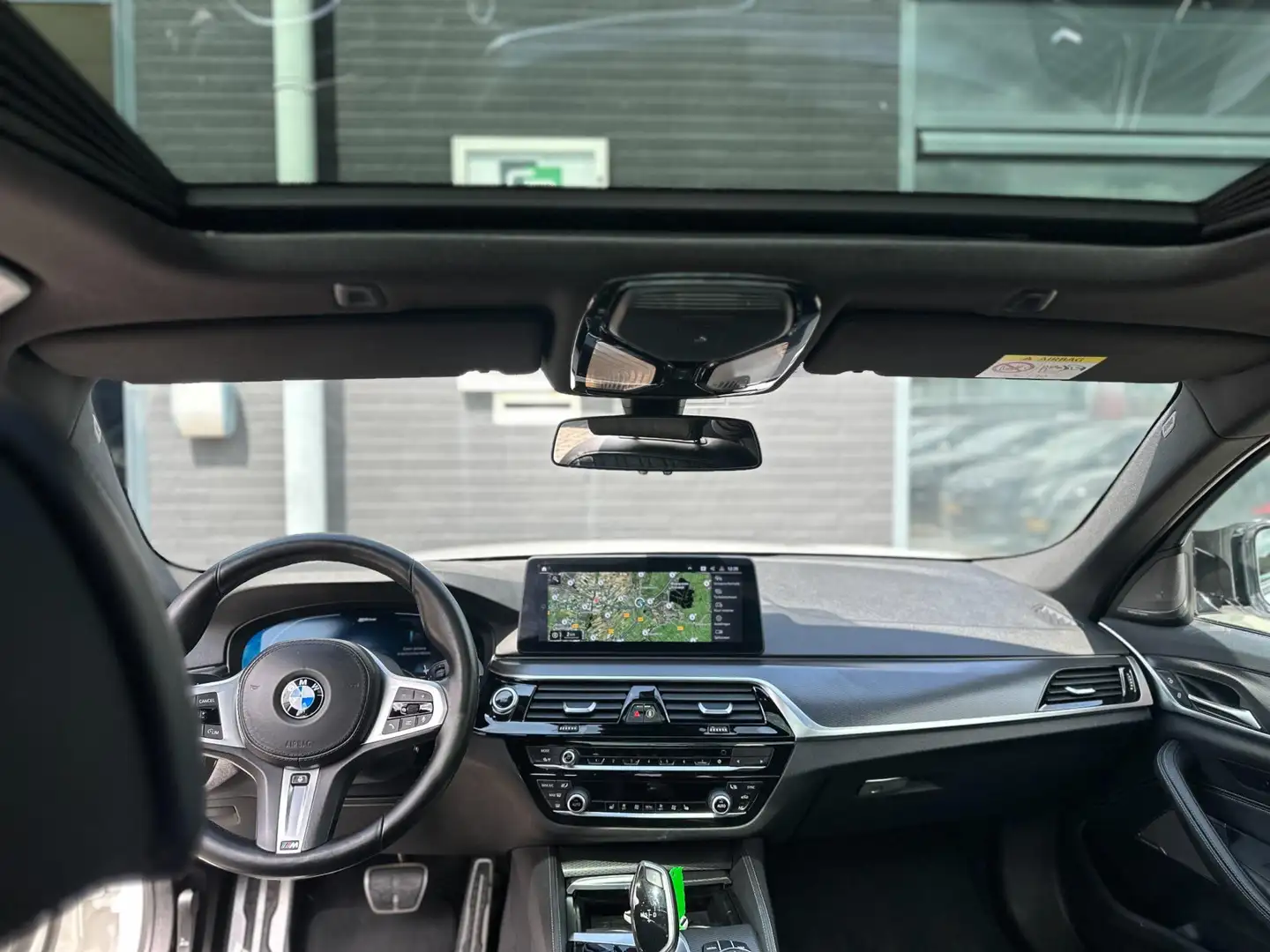 BMW 545 5-serie 545e xDrive High Executive Edition/PANO-DA Blanc - 2