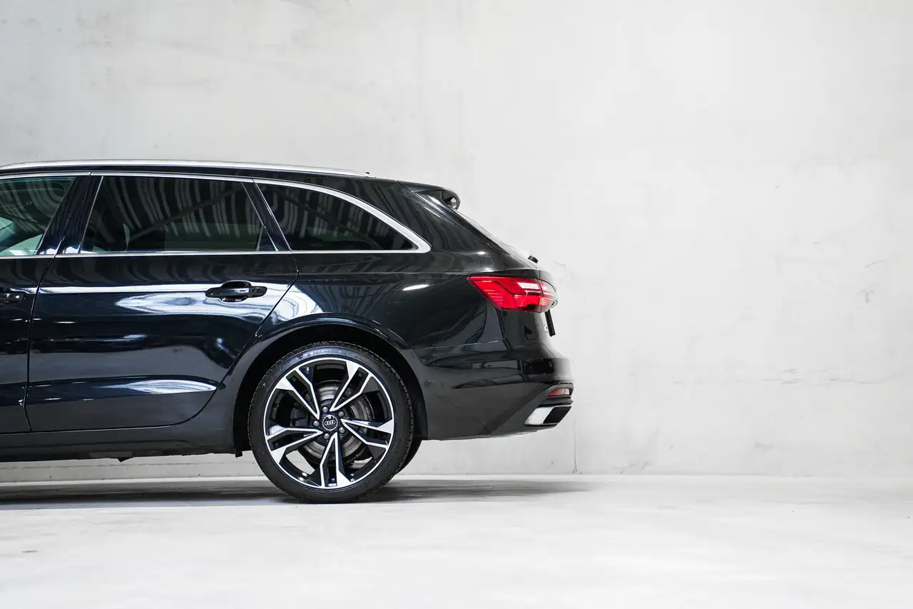 Audi A4 ✖ AUTO | 19' S-LINE | FULL BLACK | S-TRONIC | TVA ✔ 16