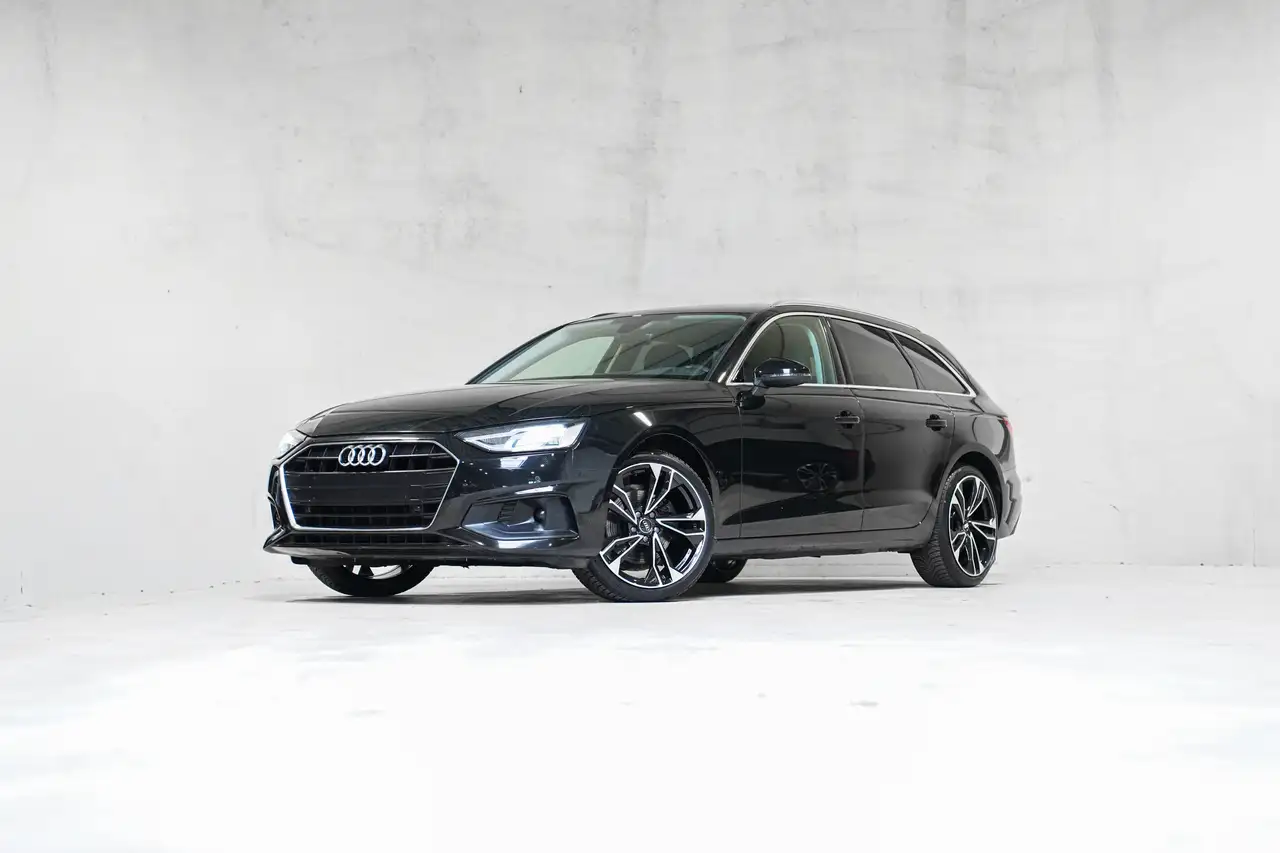 Audi A4 ✖ AUTO | 19' S-LINE | FULL BLACK | S-TRONIC | TVA ✔