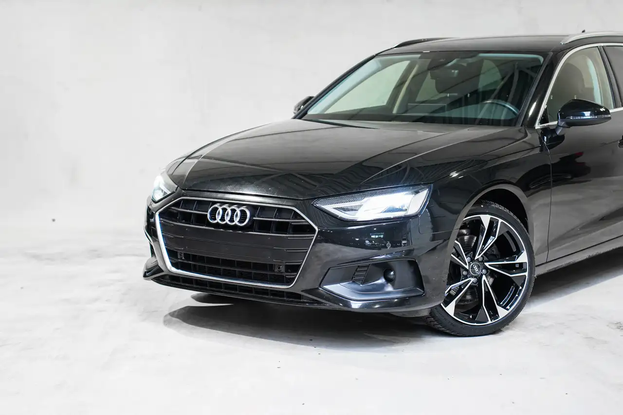 Audi A4 ✖ AUTO | 19' S-LINE | FULL BLACK | S-TRONIC | TVA ✔ 8