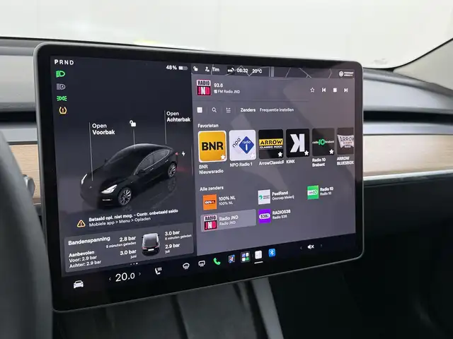 Tesla Model 3 view 18