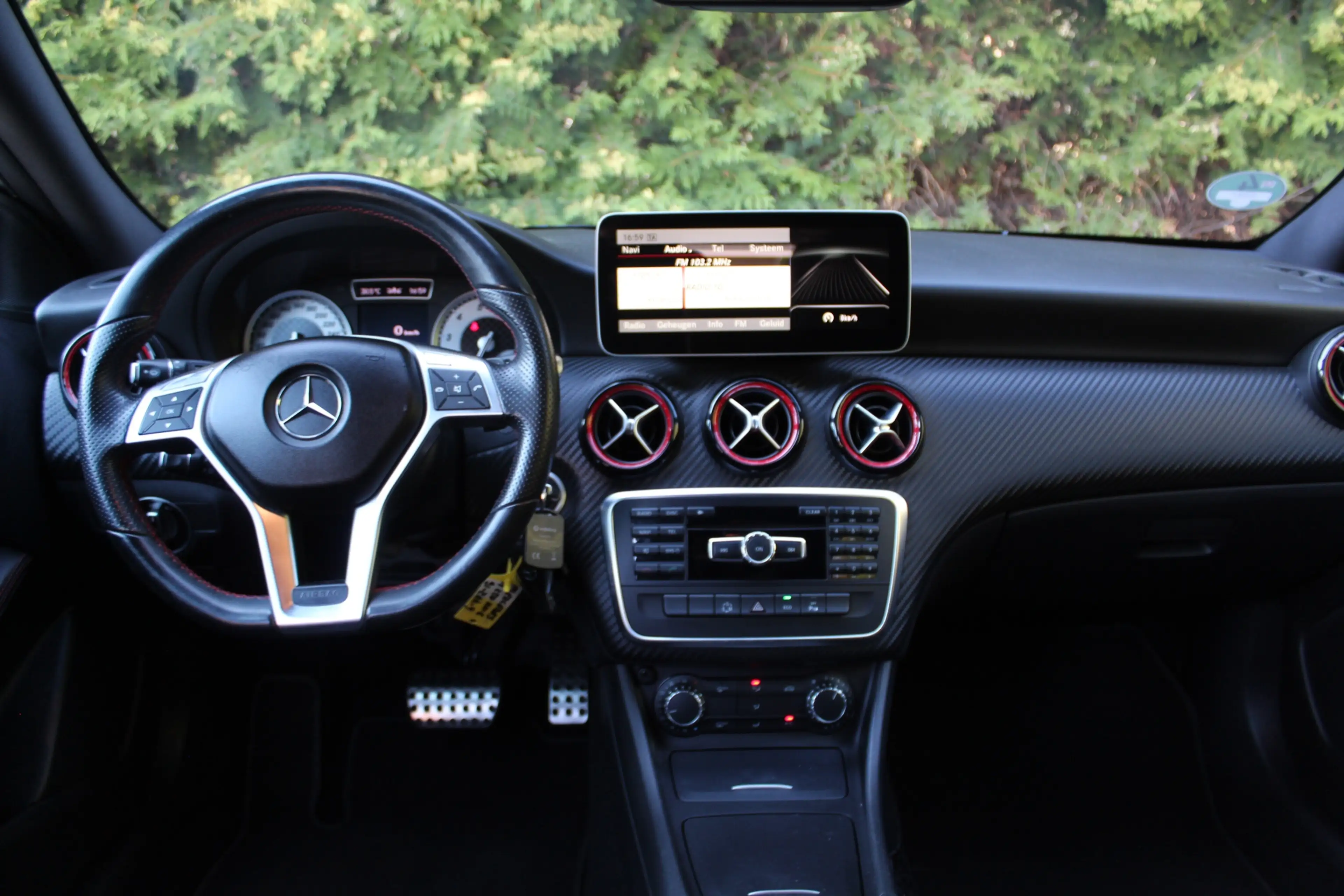 Mercedes-Benz A 250 Sport Ambition AMG-pakket | Memory | Parkeercamera — photo 4
