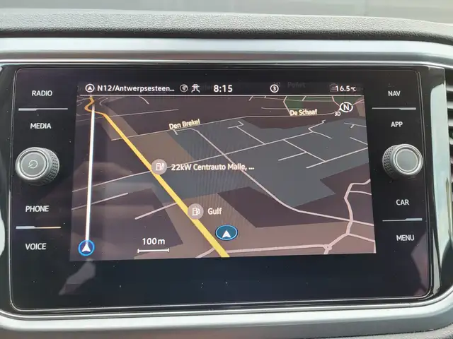Volkswagen T-Roc view 13