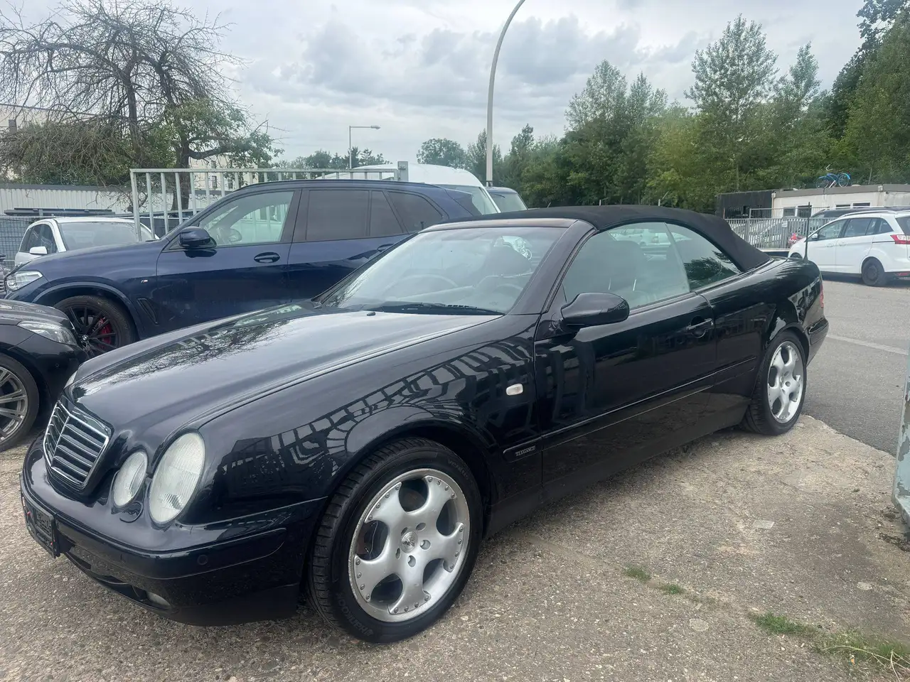 Mercedes-Benz CLK 320 CLK Cabrio Elegance Aut. / Klima / Leder / Tempomat / ESP, foto 2