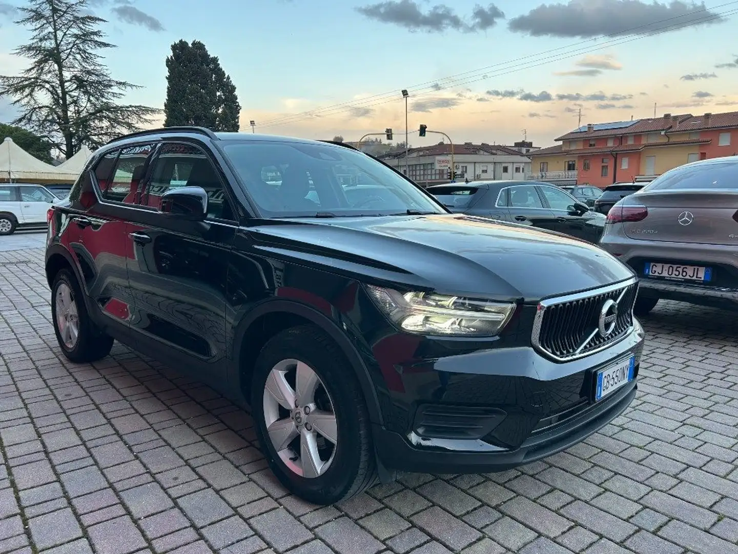 Volvo XC40 D3 Geartronic Business Noir - 2