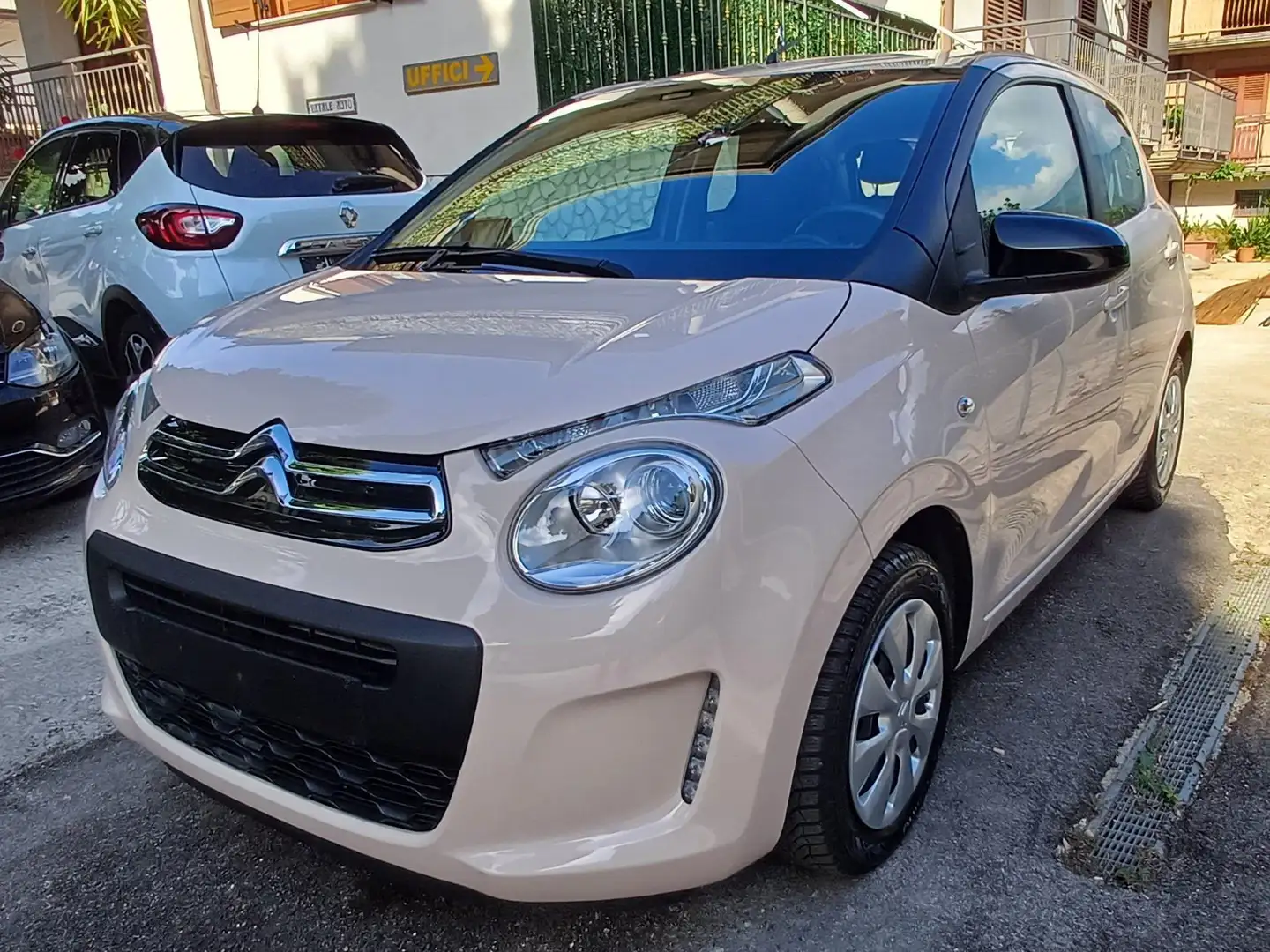 Citroen C1 5p 1.0 vti Shine s 72 cv Beige - 1