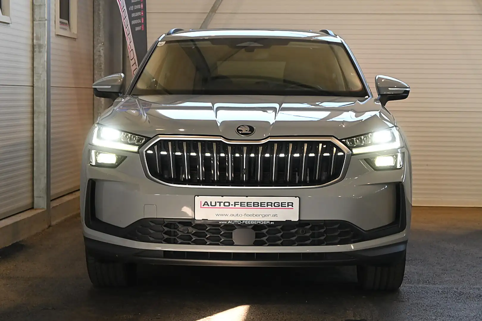 Skoda Kodiaq 2.0 TDI Selection 4x4; 360° Kamera, Head-UP, PA... Grau - 2