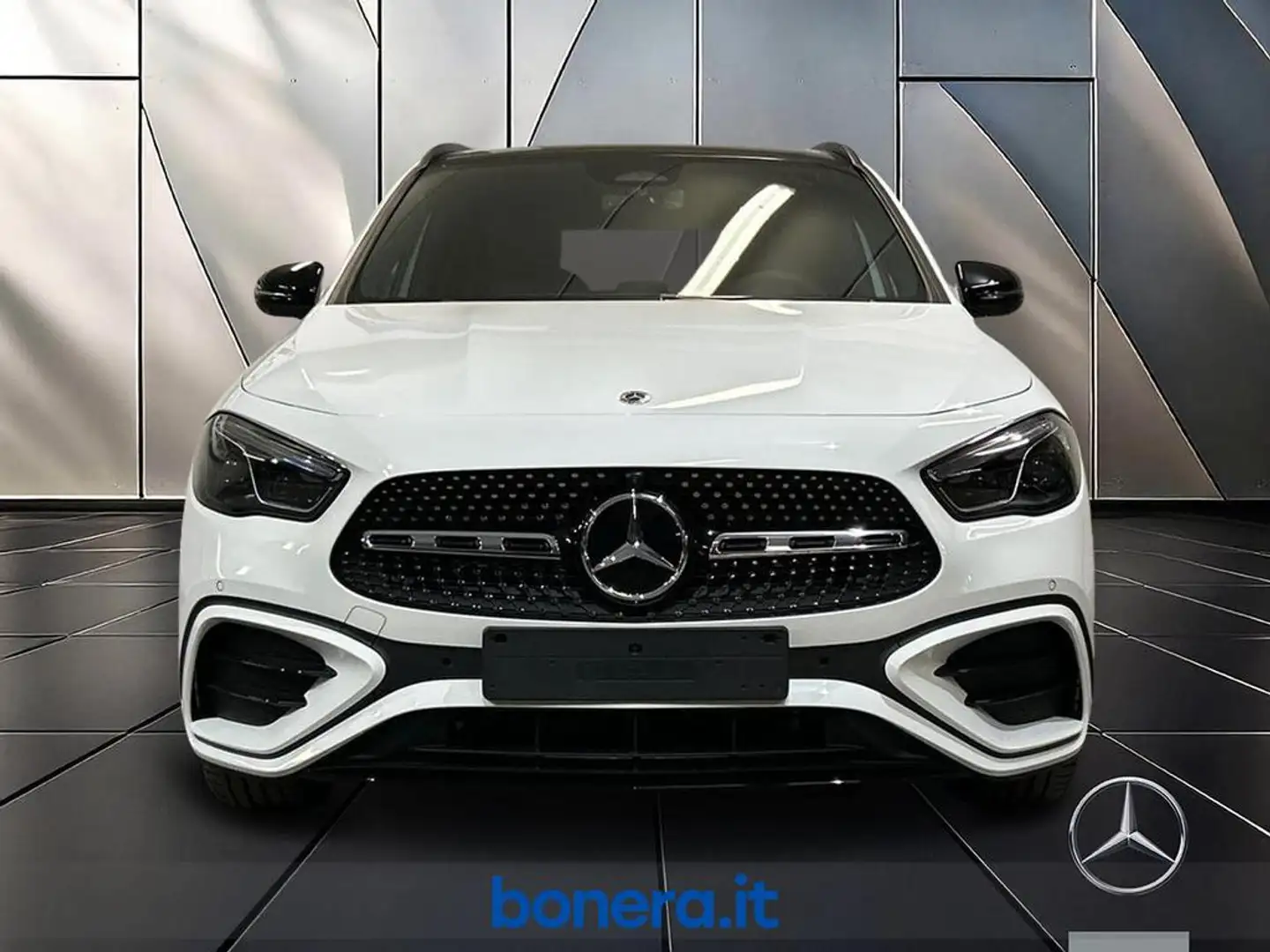 Mercedes-Benz GLA 200 d AMG Line Advanced Plus Tech Edition auto Bianco - 2