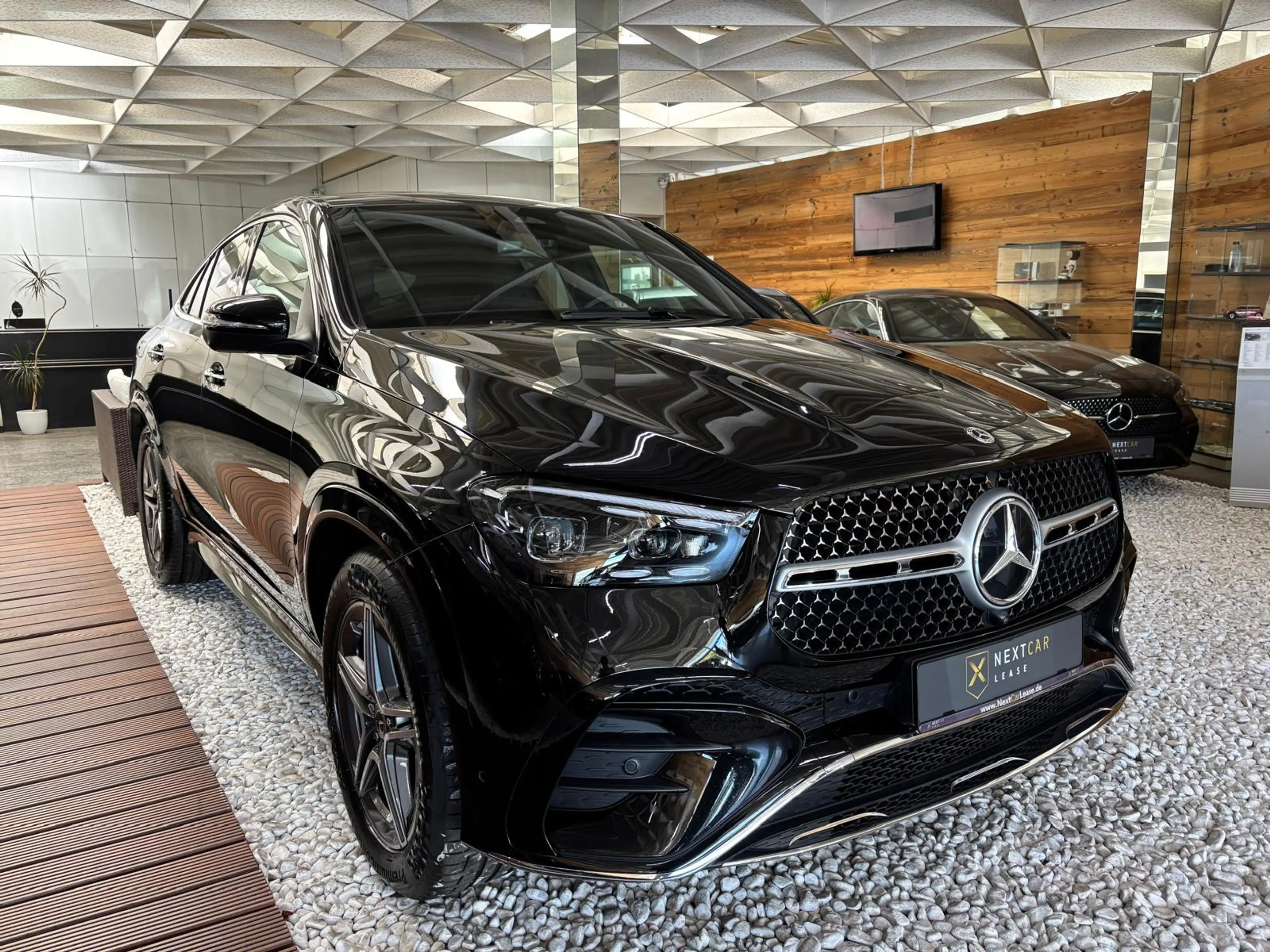 Mercedes-Benz G GLE 300d 4Matic AMG Standheizung Burmester — photo 3