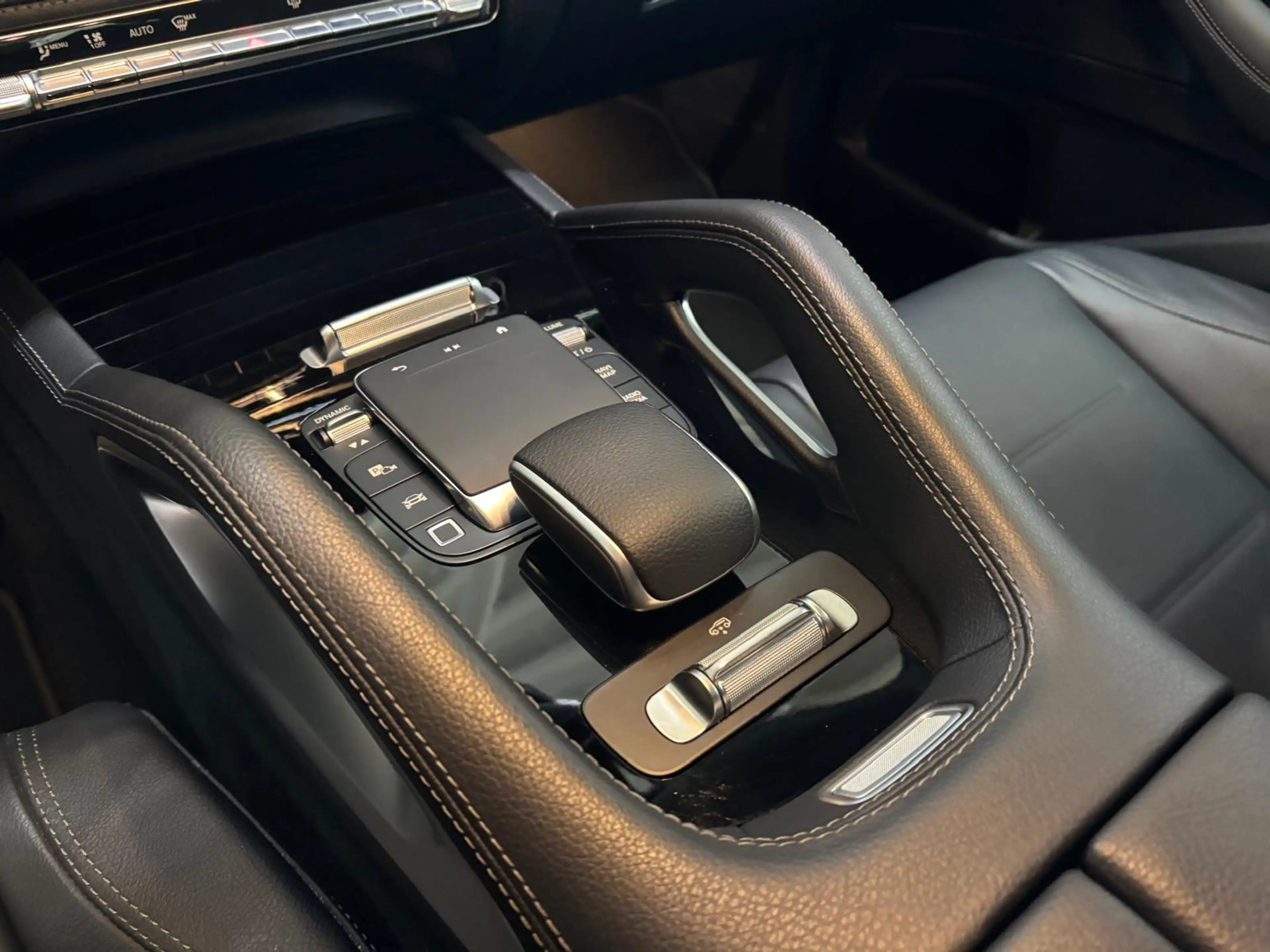 Mercedes-Benz G GLE 300d 4Matic AMG Standheizung Burmester — photo 12