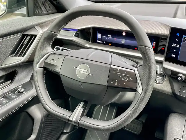 Opel Grandland view 12