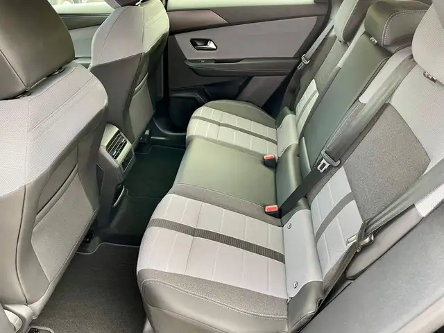 Opel Grandland view 29