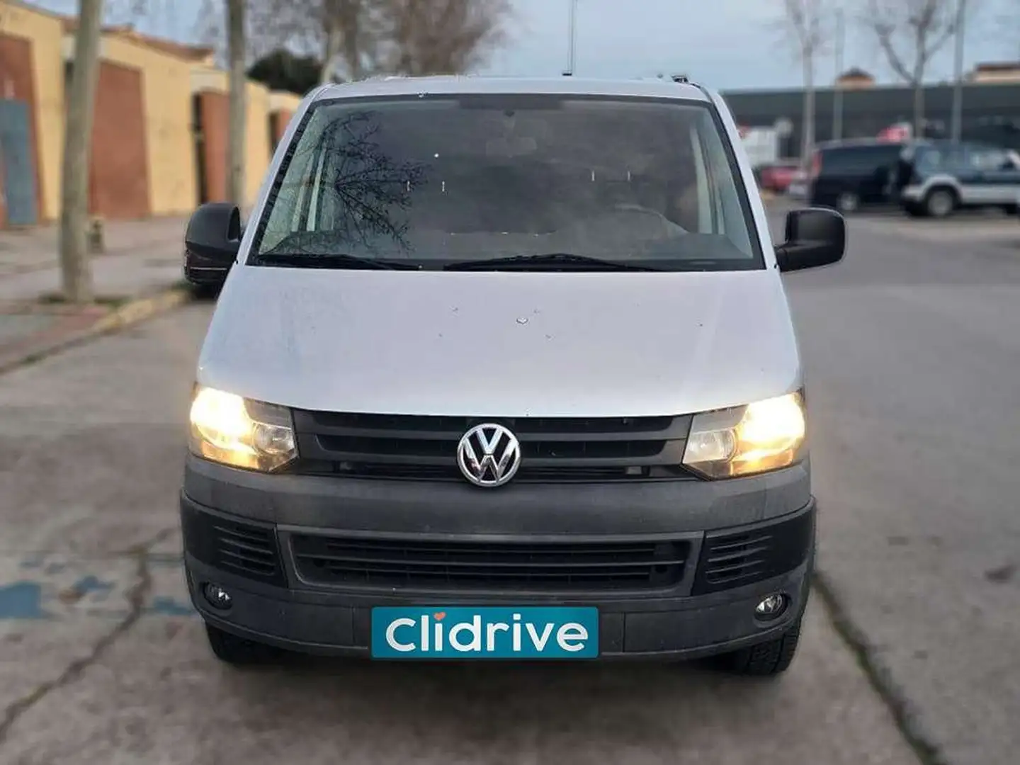 Volkswagen Transporter Kombi Corto T.Medio 2.0 TDI 140cv 2.8T Gris - 2