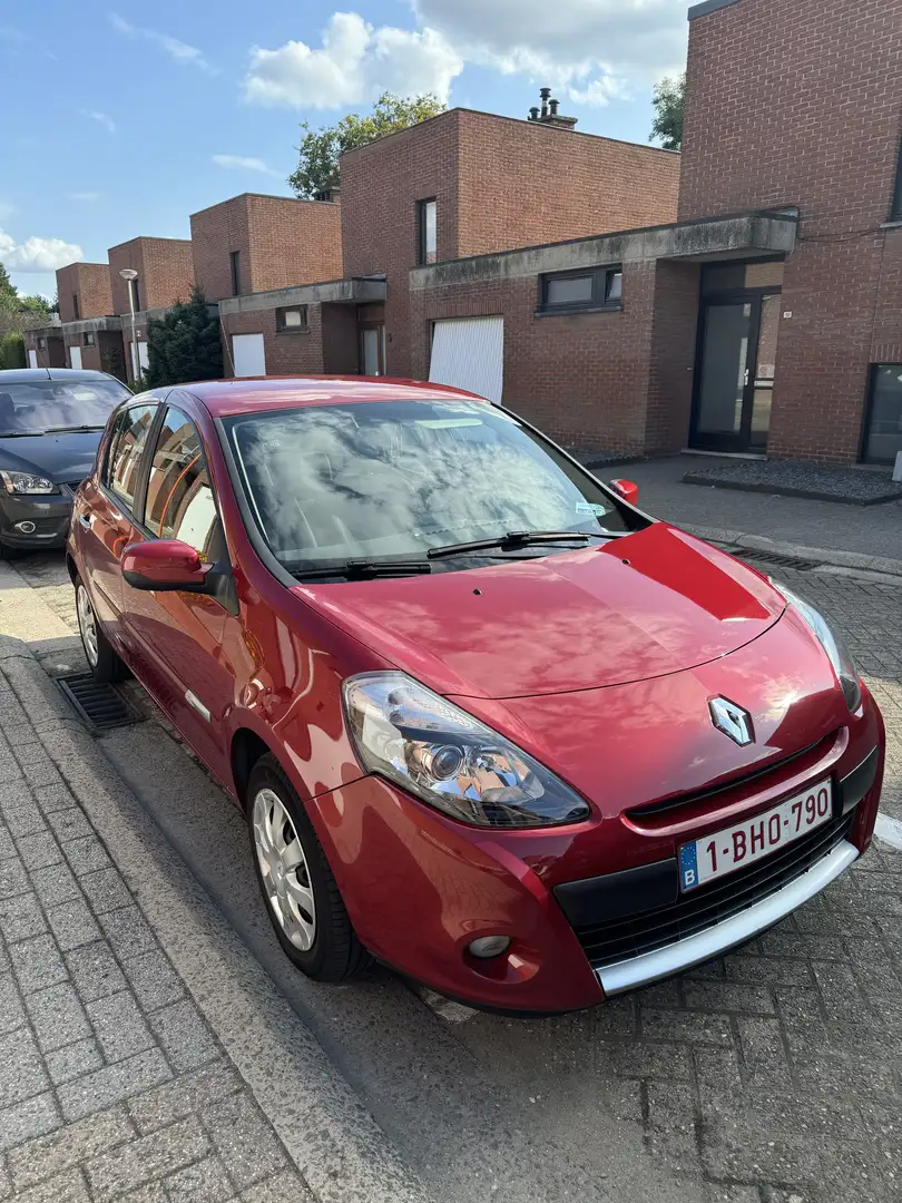 Renault Clio - 1