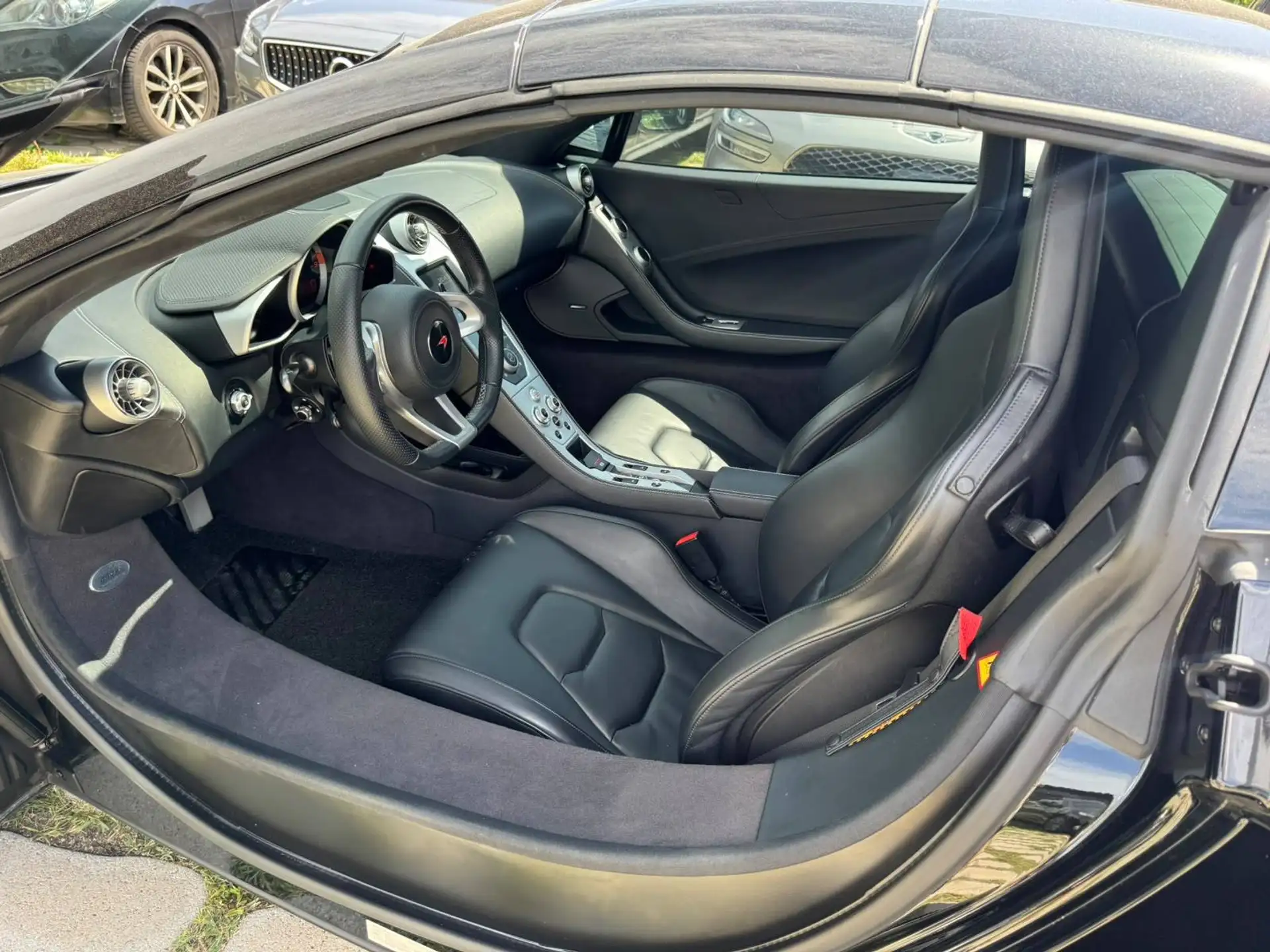 맥라렌 650S 650 Sport Spider 2015 검정 사진 8
