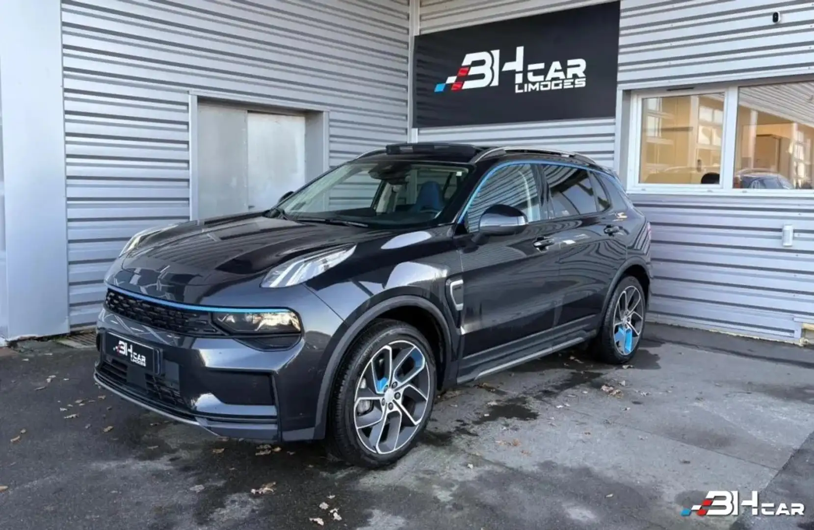 Lynk & Co 01 1.5 261H 180 PHEV HYBRID DCTH BVA - 2