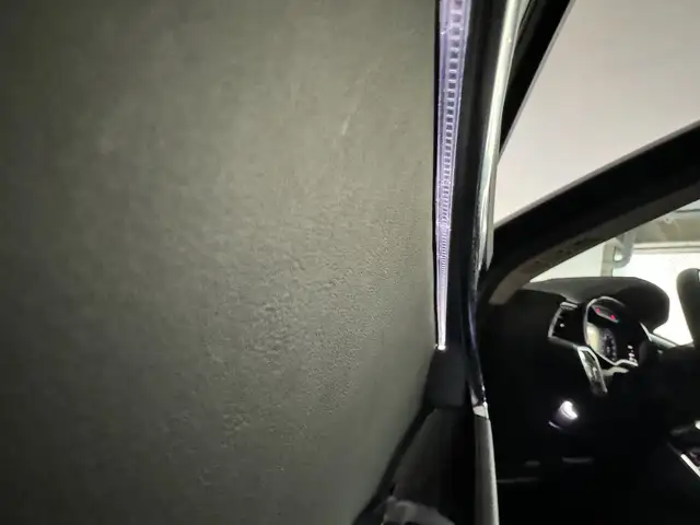 Audi A6 view 13