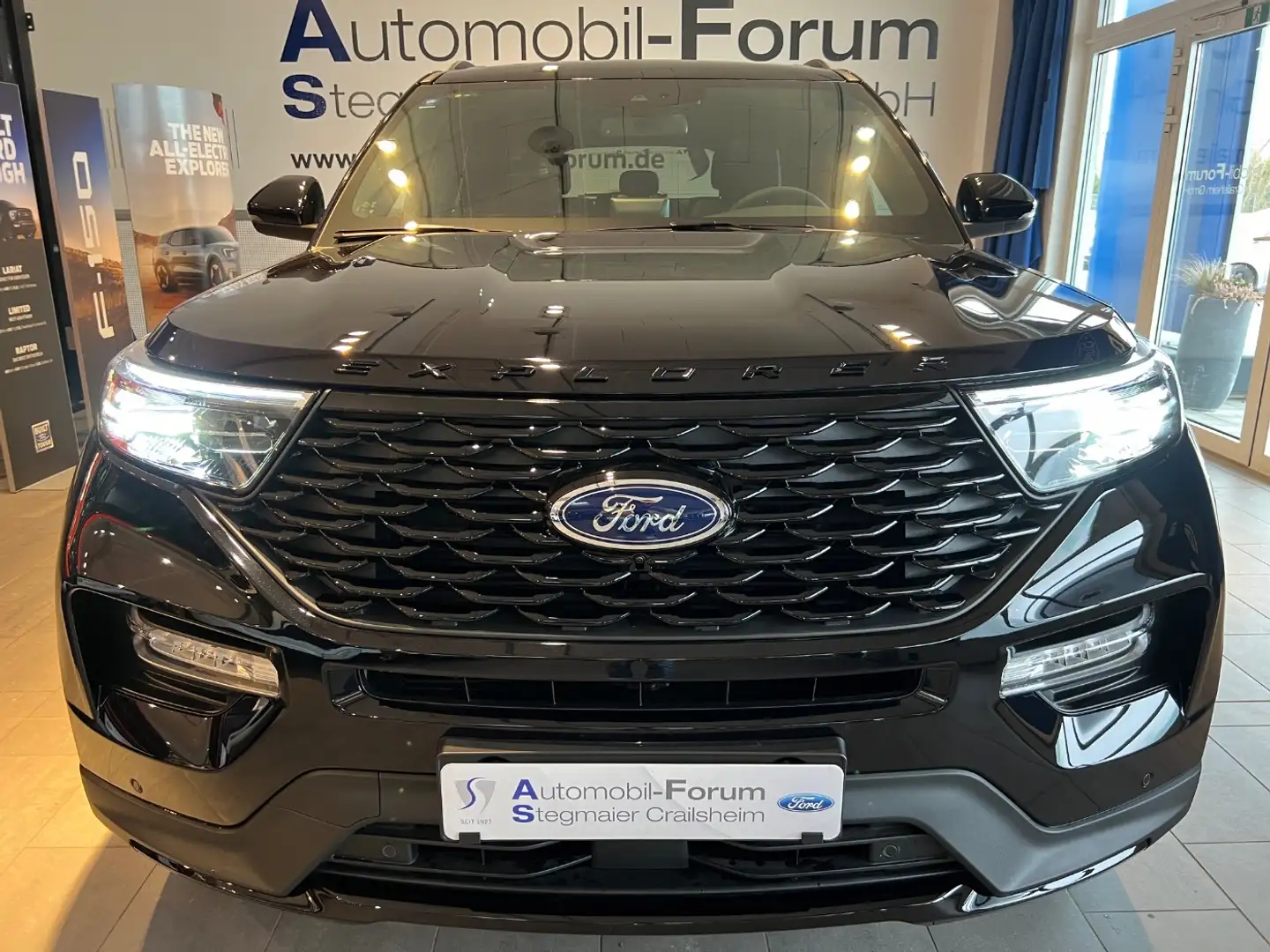 Ford Explorer ST-Line 3.0l V6 EcoBoost PHEV *iACC*PANO* Zwart - 2