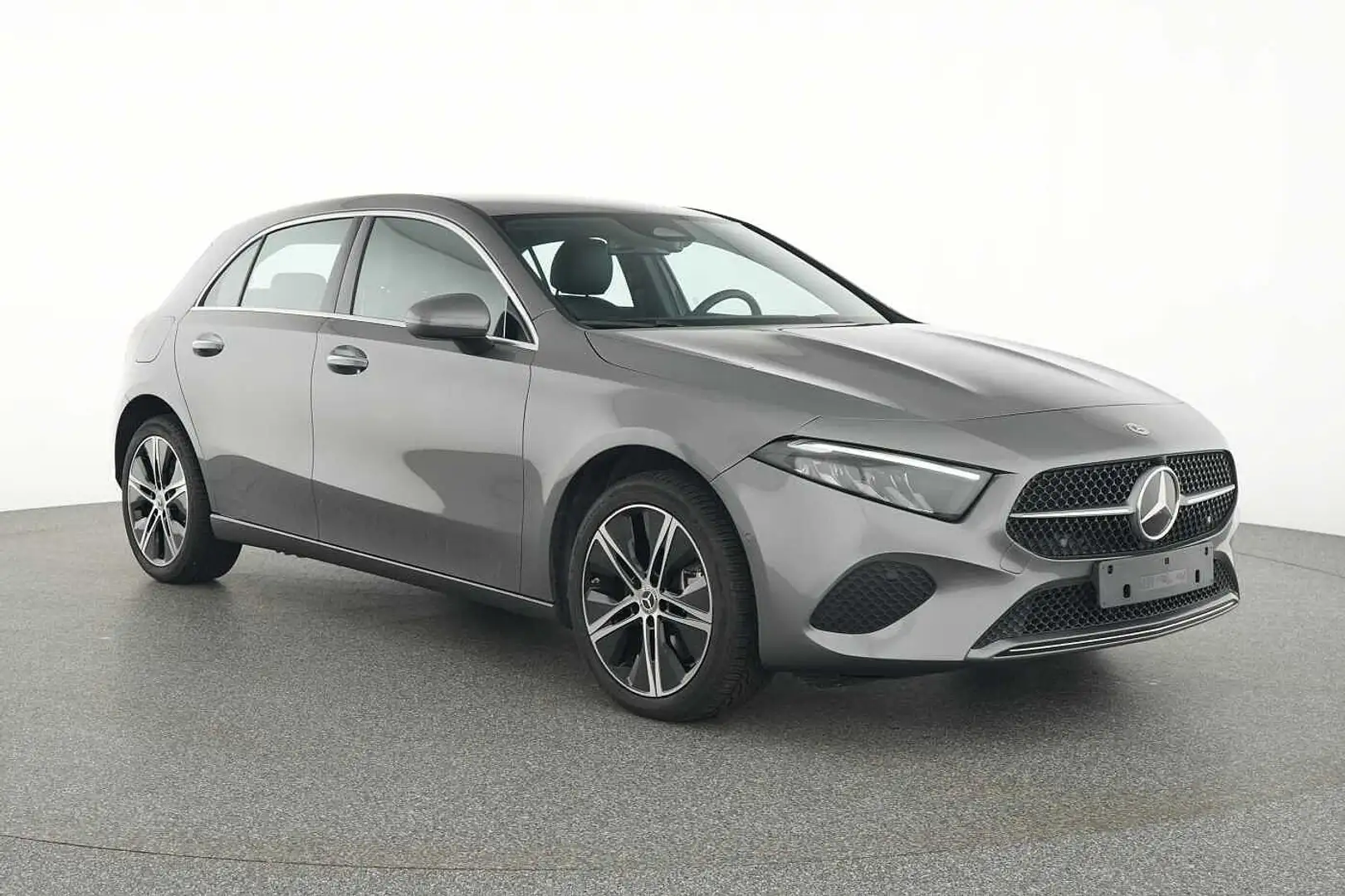 Mercedes-Benz A 250 e Compact Saloon * trekhaak* Grigio - 2