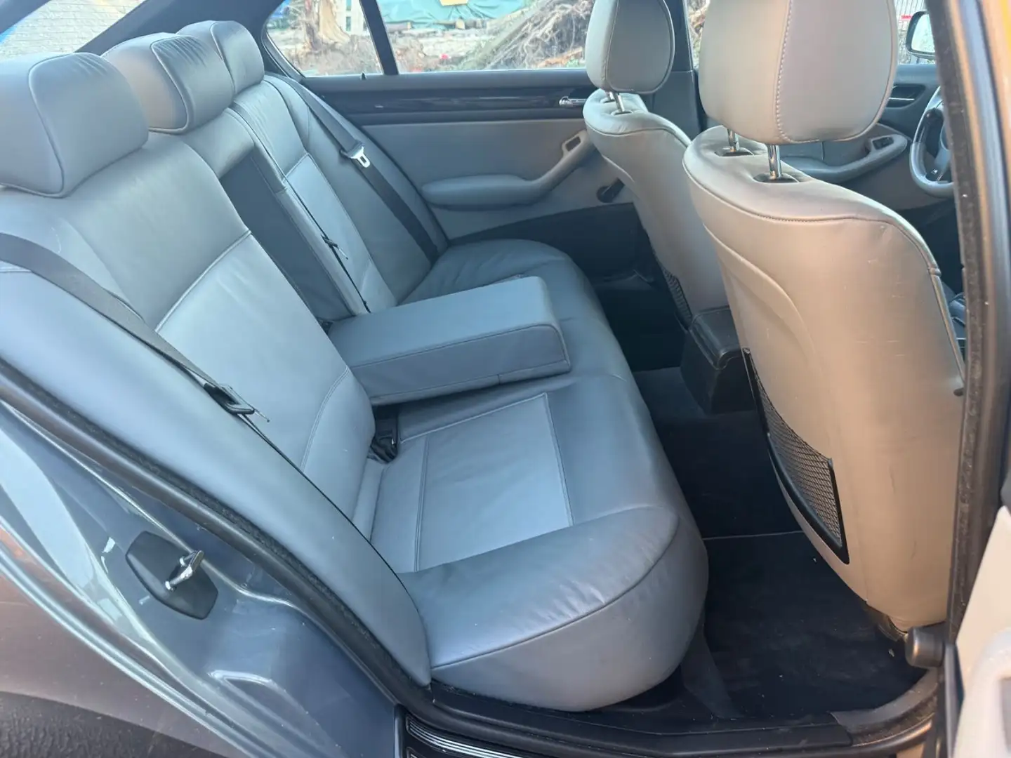 BMW 320 i Limousine Edition Lifestyle/Leder/2:Besitz! - 2