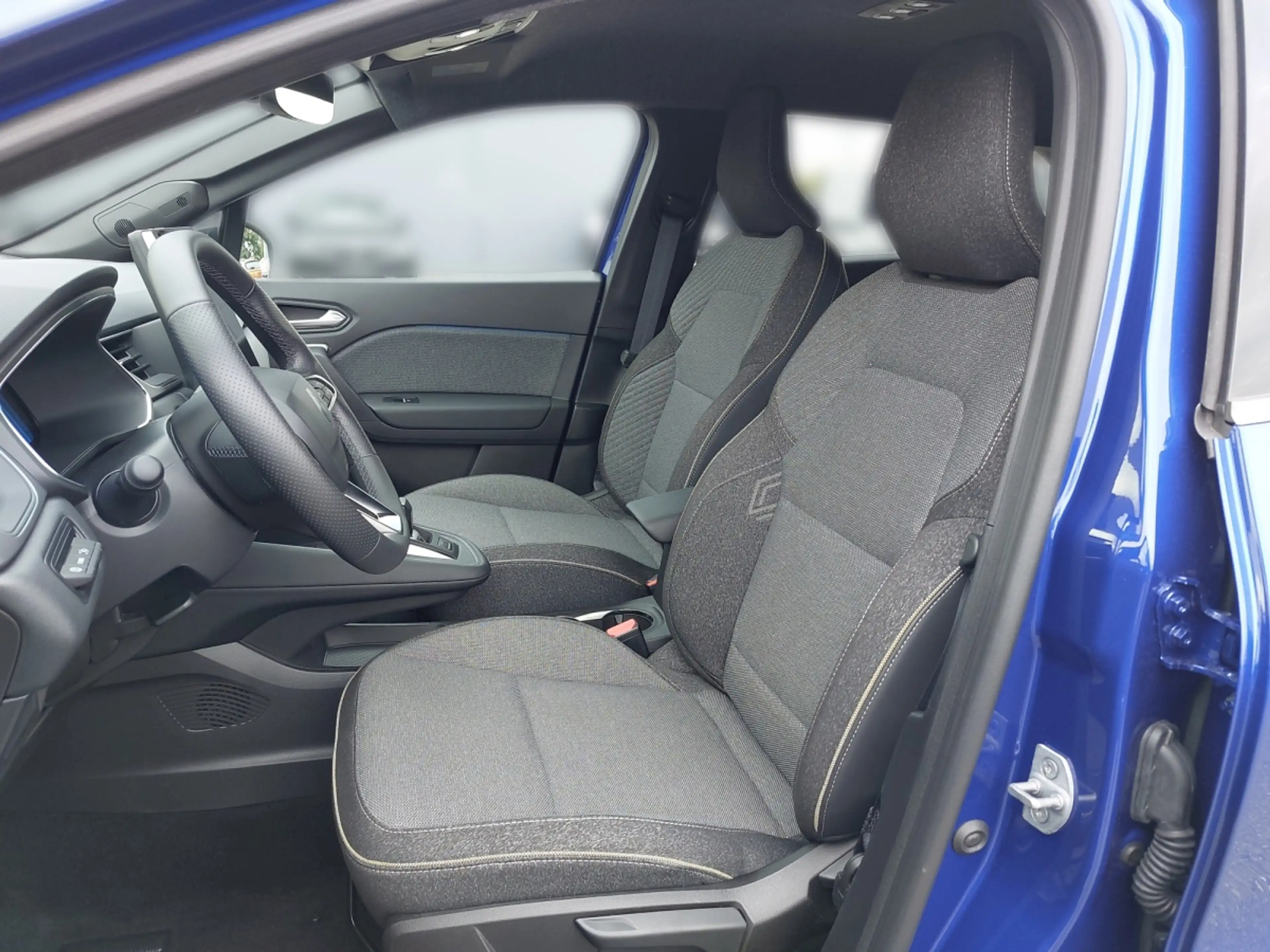 Renault Symbioz Techno Full Hybrid E-Tech 160 (MY25) — photo 5