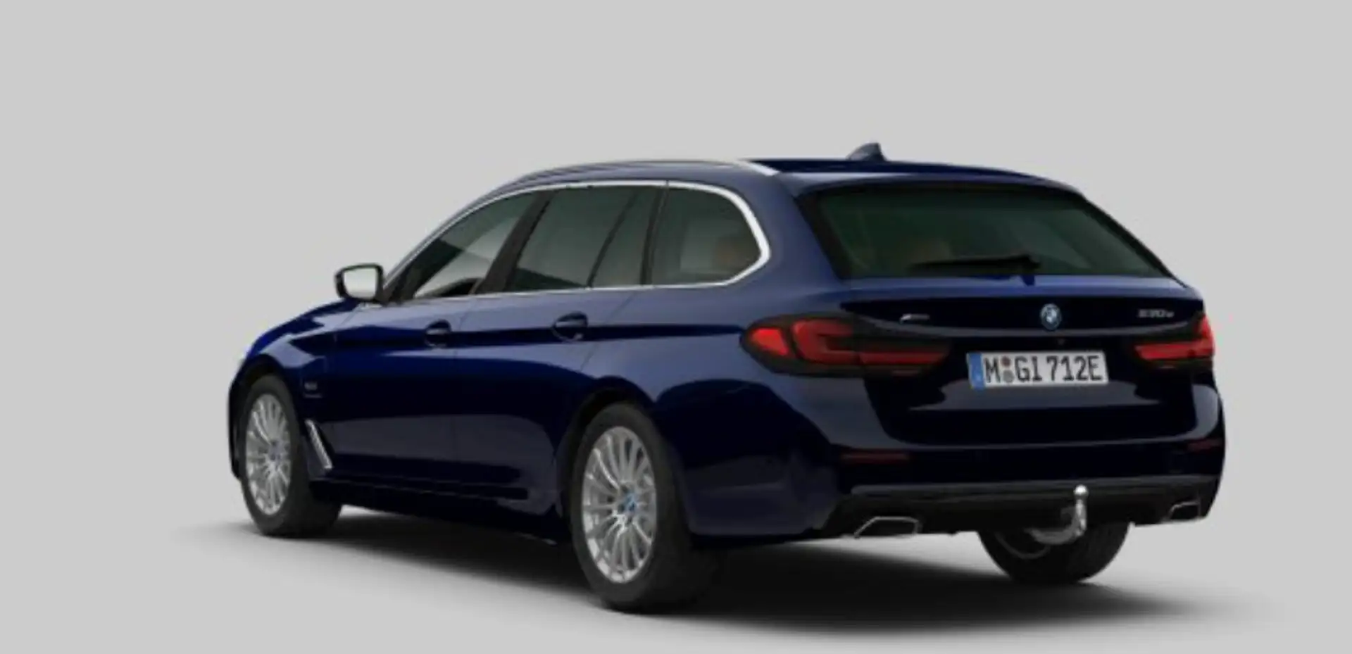 BMW 530 5-serie Touring 530e xDrive Trekhaak - Panoramadak Blauw - 2