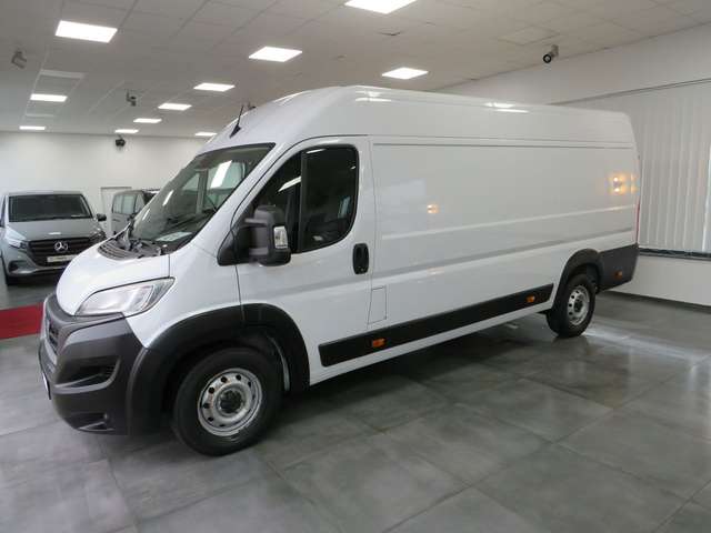 Imagine Fiat Ducato Maxi L5H2 2.2 Multijet 180