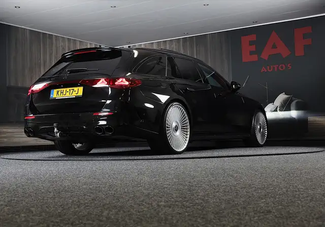 Mercedes-Benz E-Class view 5