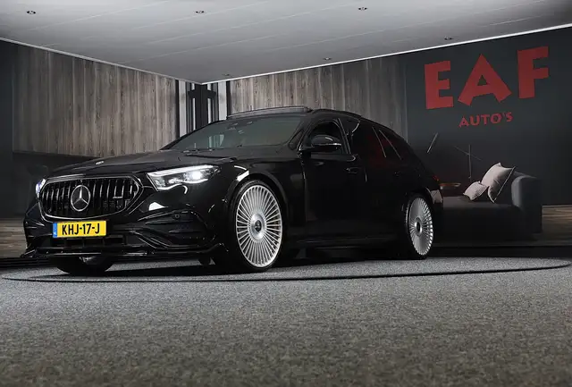 Mercedes-Benz E-Class view 4