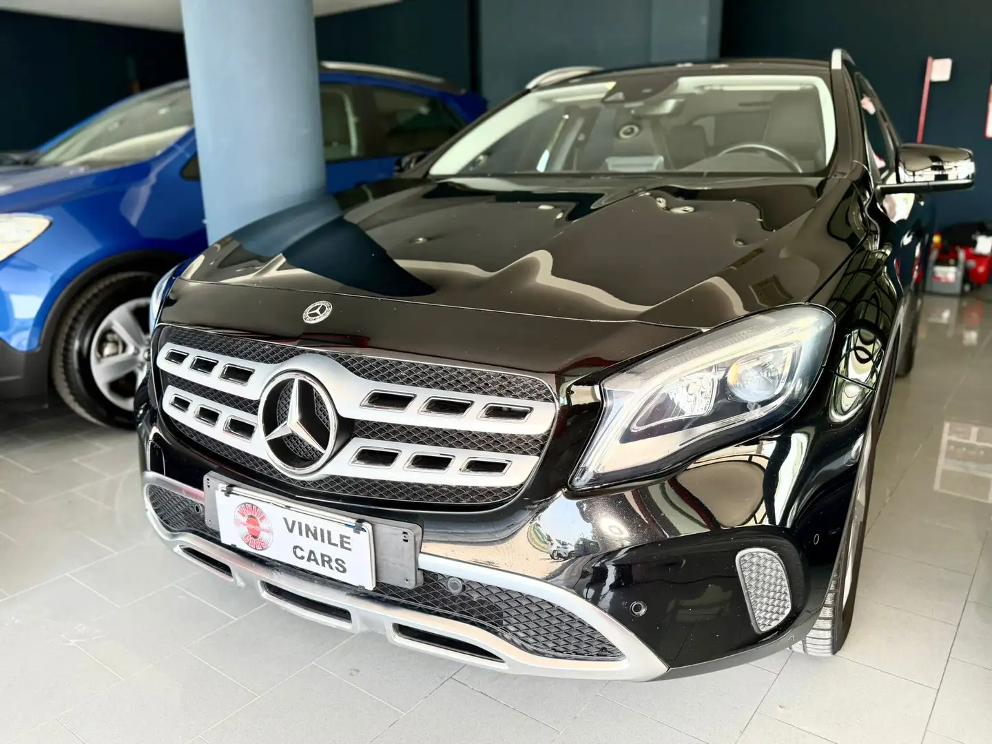 Mercedes-Benz GLA 180 Premium auto - 1