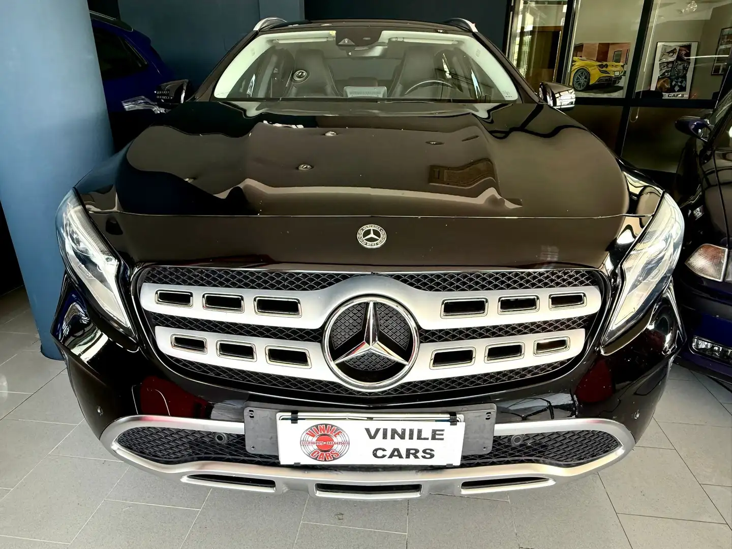 Mercedes-Benz GLA 180 Premium auto - 2